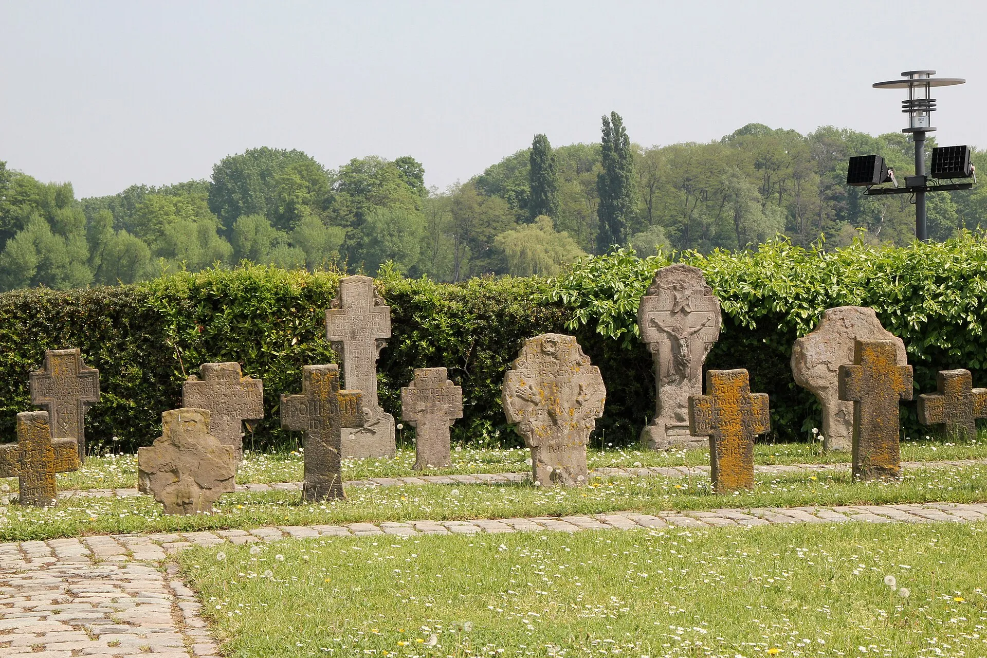 Friedhof Alt Sankt Maternus, Köln-Rodenkirchen