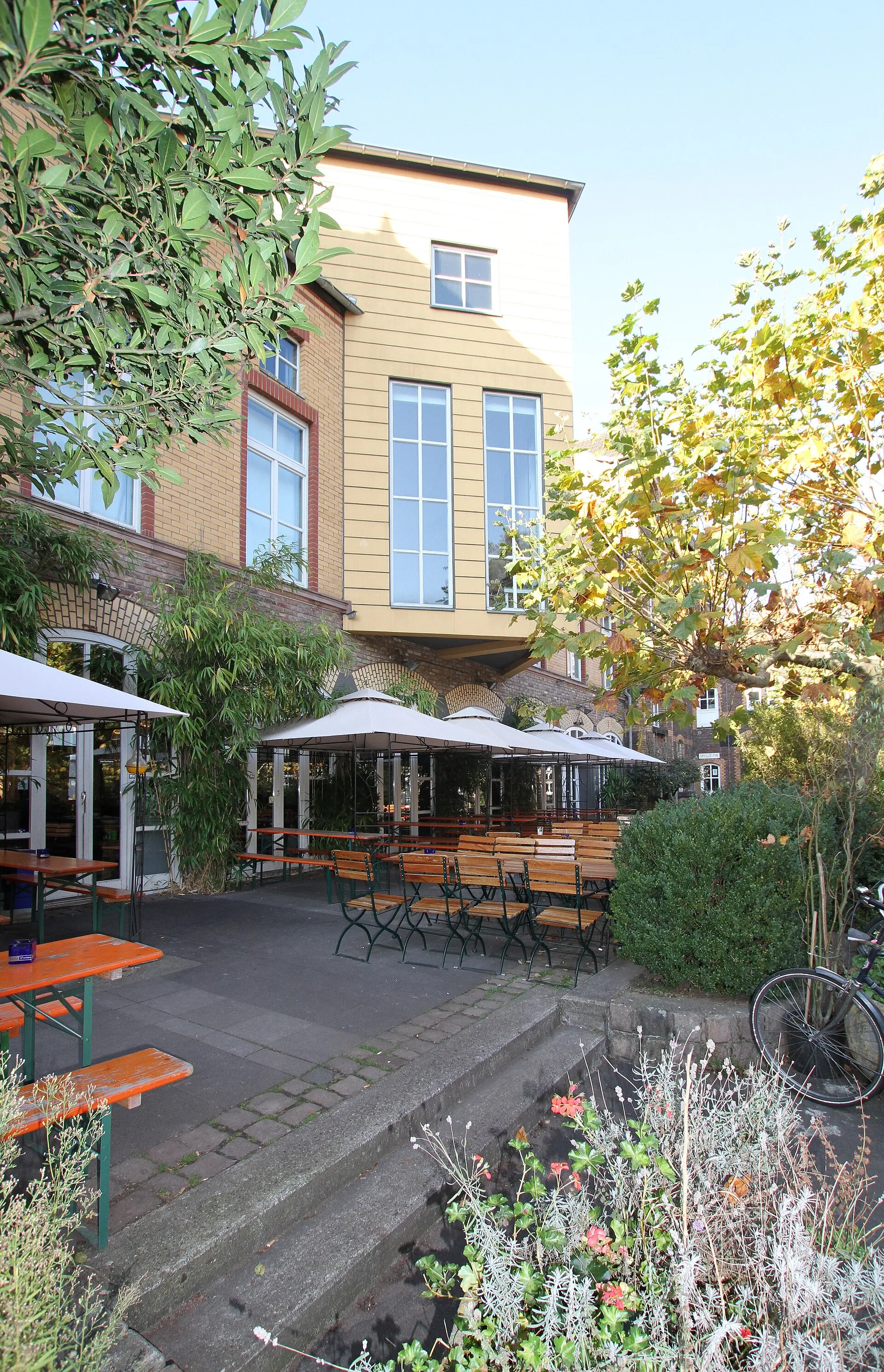 Köln Neustadt-Nord, Melchiorstraße 3. Gastronomie Alte Feuerwache