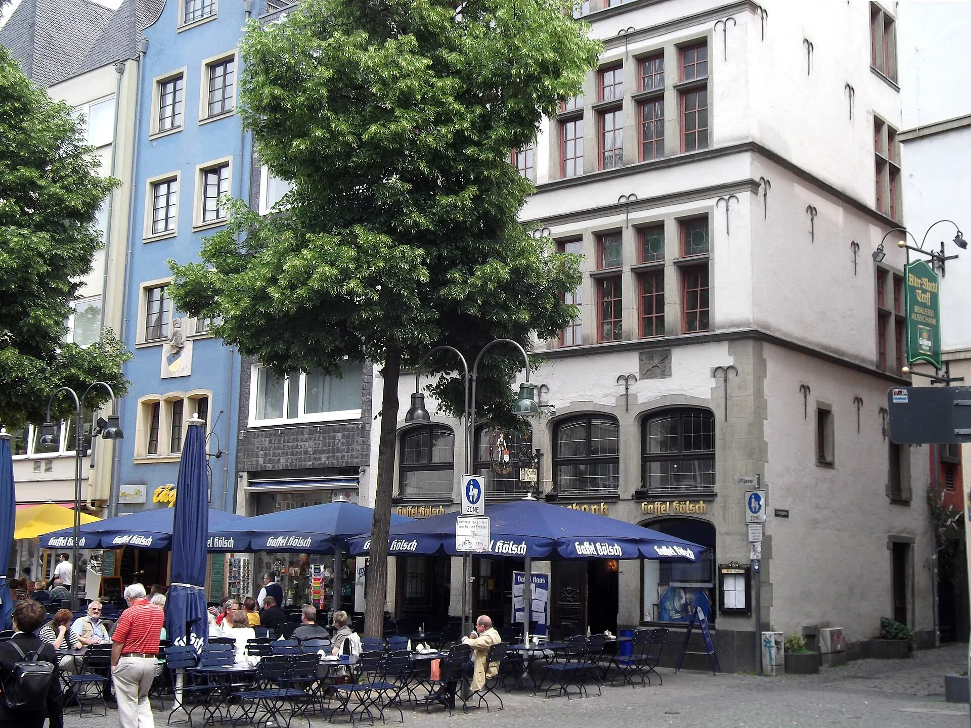 Cologne ( Köln ), Germany: Altstadt: Alter Markt: Gaffel-Haus