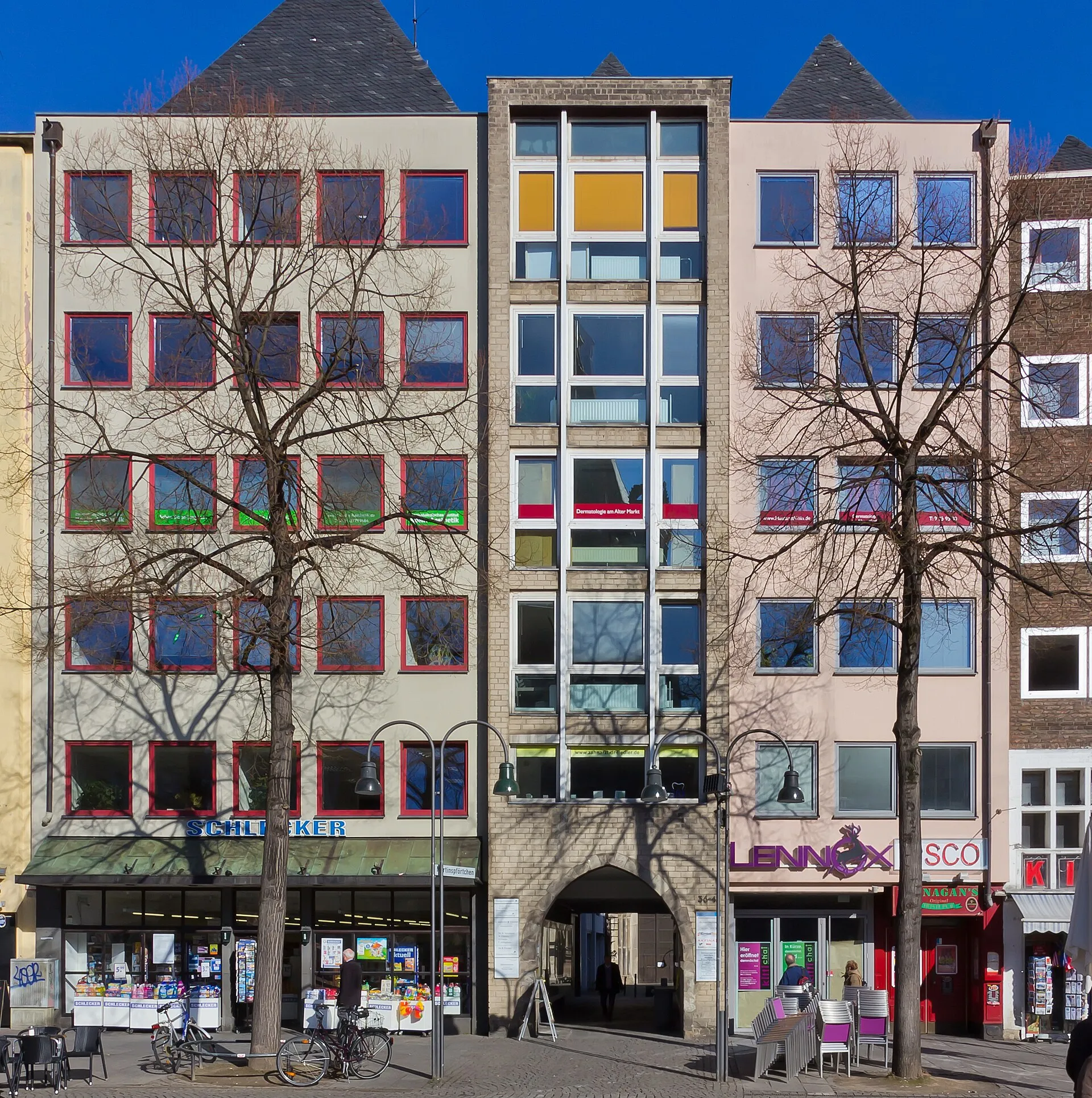 Alter Markt 36–42 – Wohn- und Geschäftshäuser