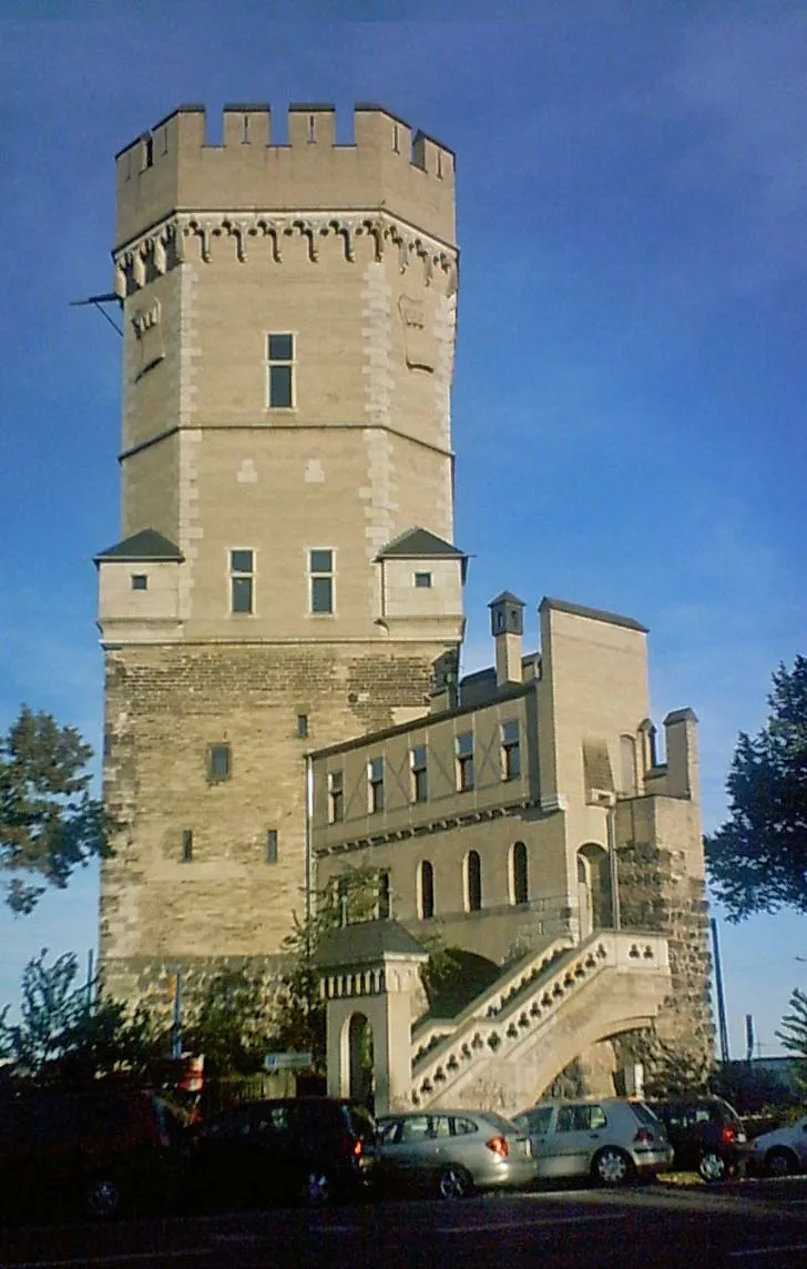 Bayenturm / Frauenmediaturm in Köln