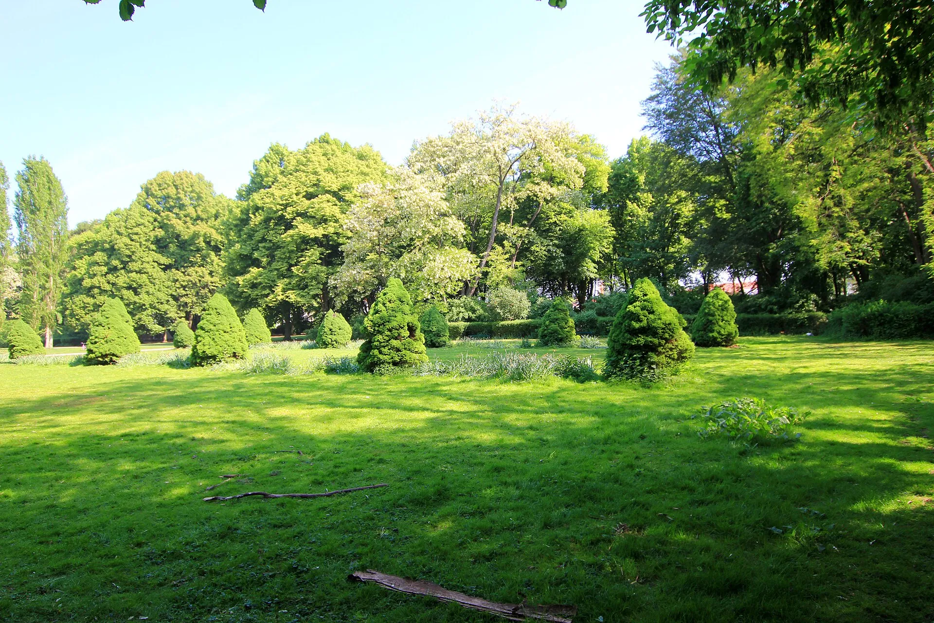 Beethovenpark Köln-Sülz, Bereich Neuenhöfer Allee