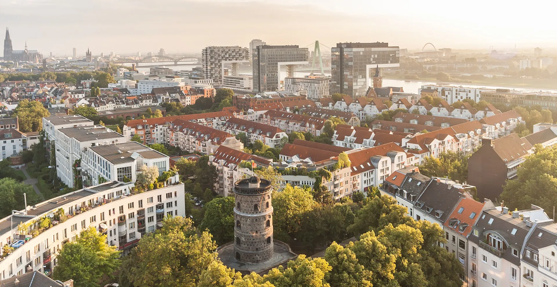 Hot air balloon trip across Cologne