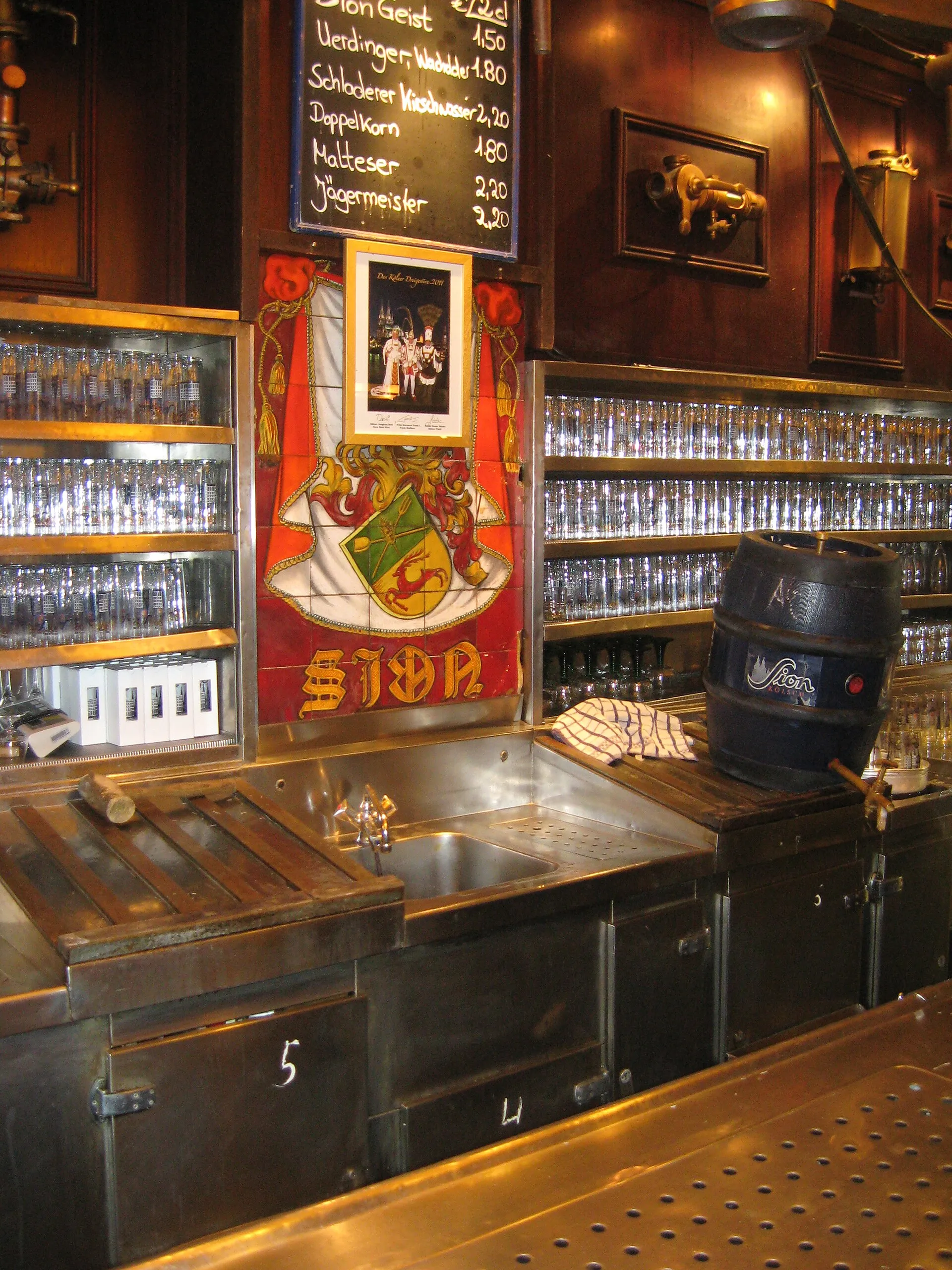 Brauhaus Sion, Theke, Köln (Alter Markt)