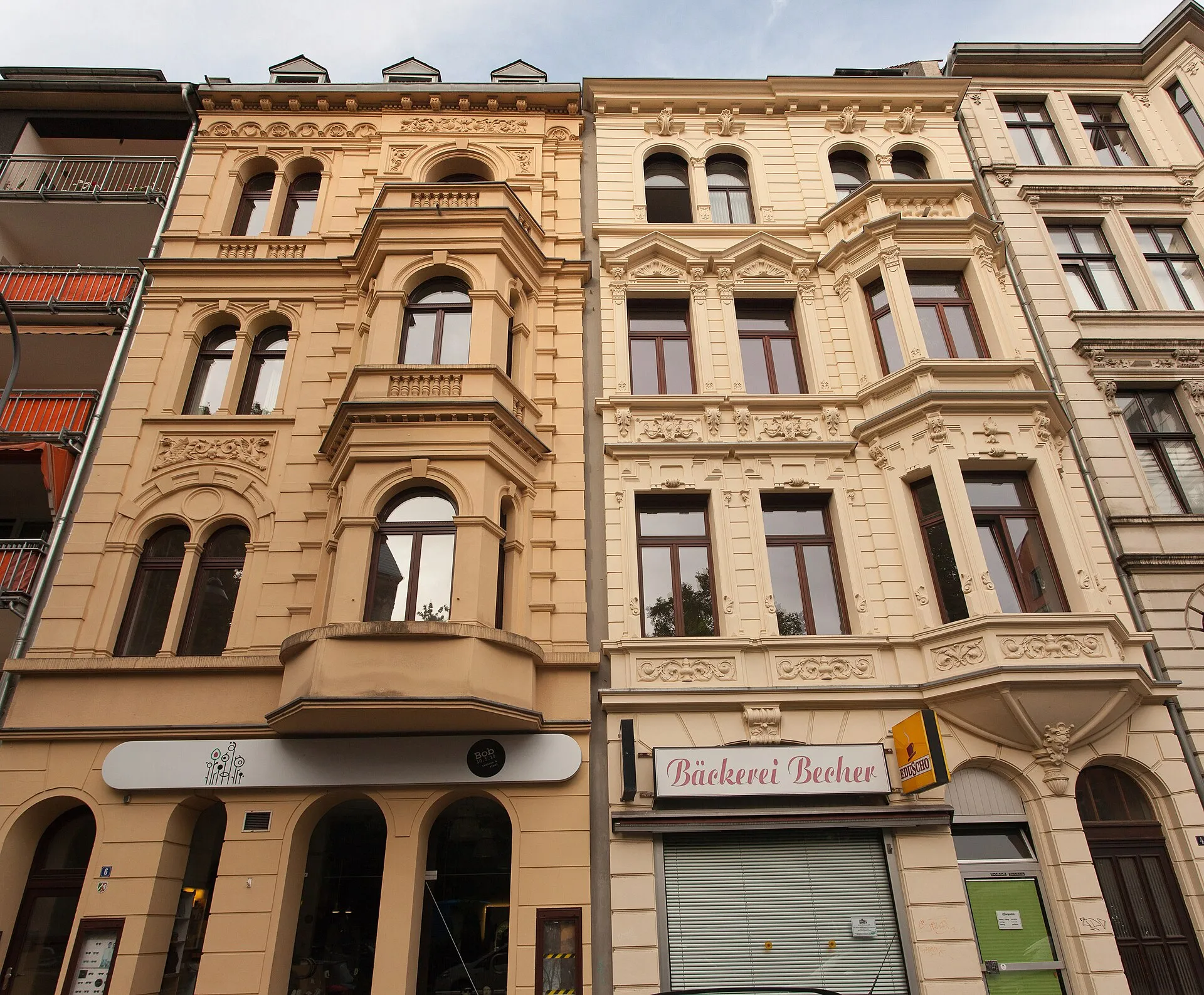 Façades of buildings at Brüsseler Platz 4 and 6
