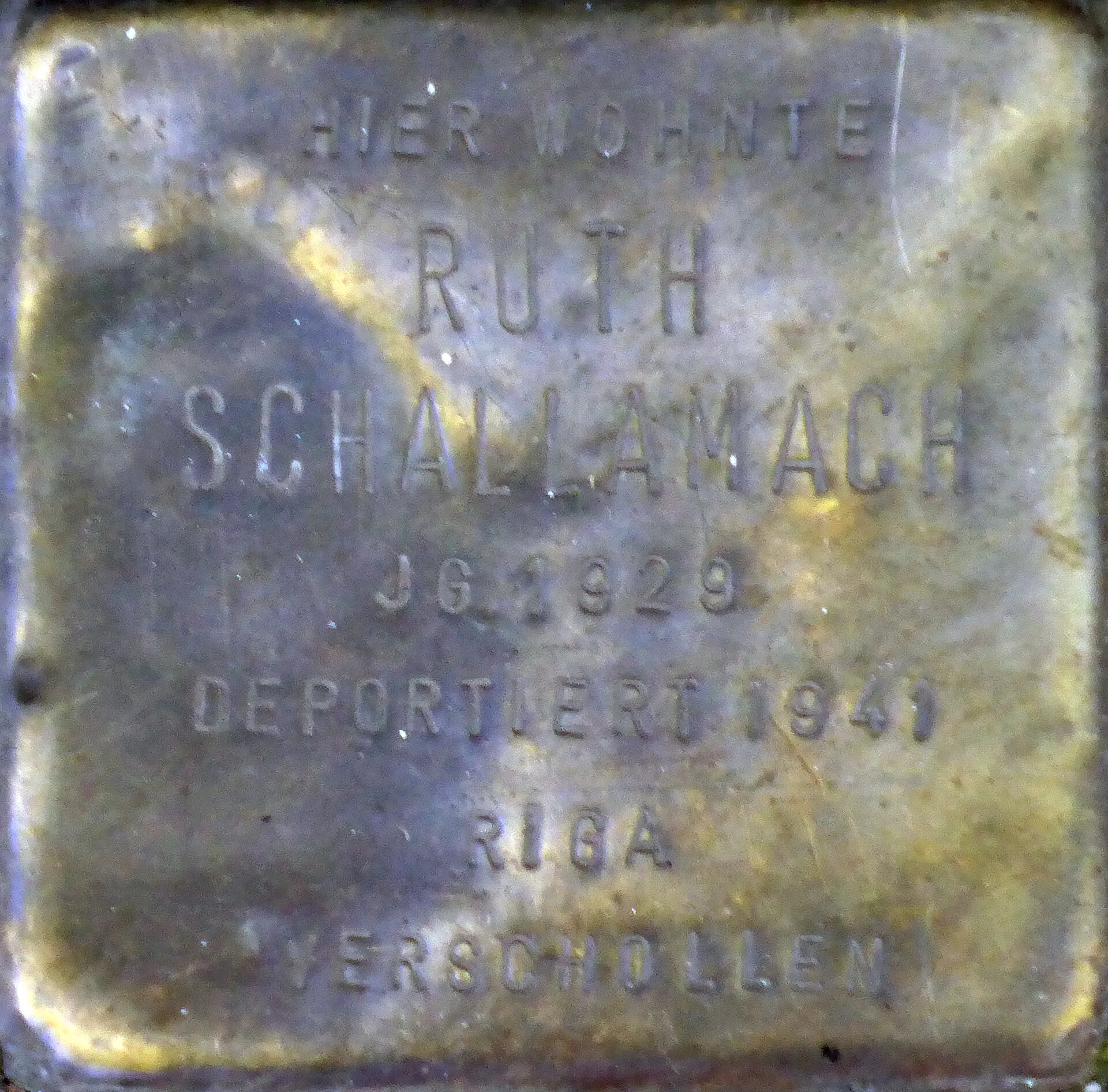 Stolperstein : Ruth Schallamach, Brüsseler Platz 9, Köln
