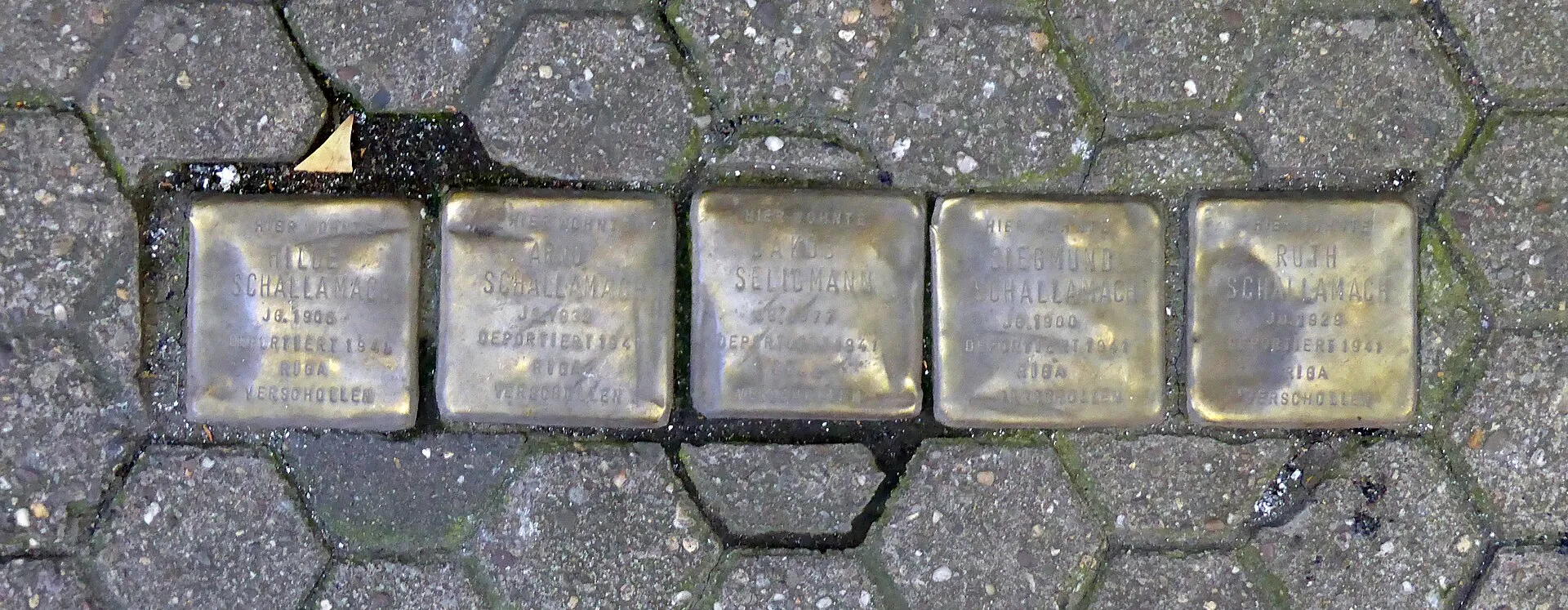Stolpersteine : Verlegestelle, Brüsseler Platz 9, Köln