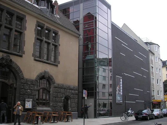 Comedia Theater