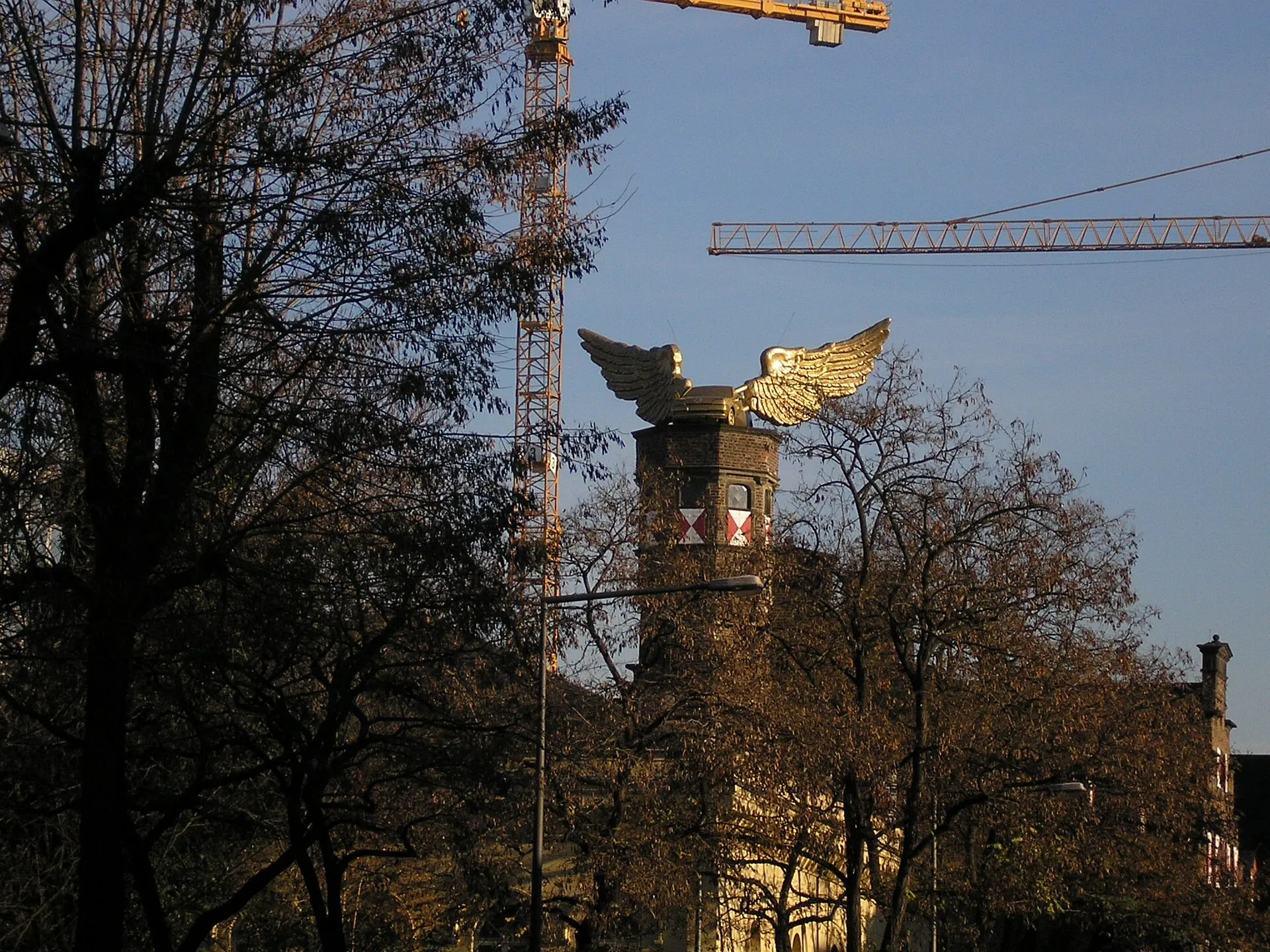 Stadtmuseum Köln, Flügelauto von H.A.Schuldt