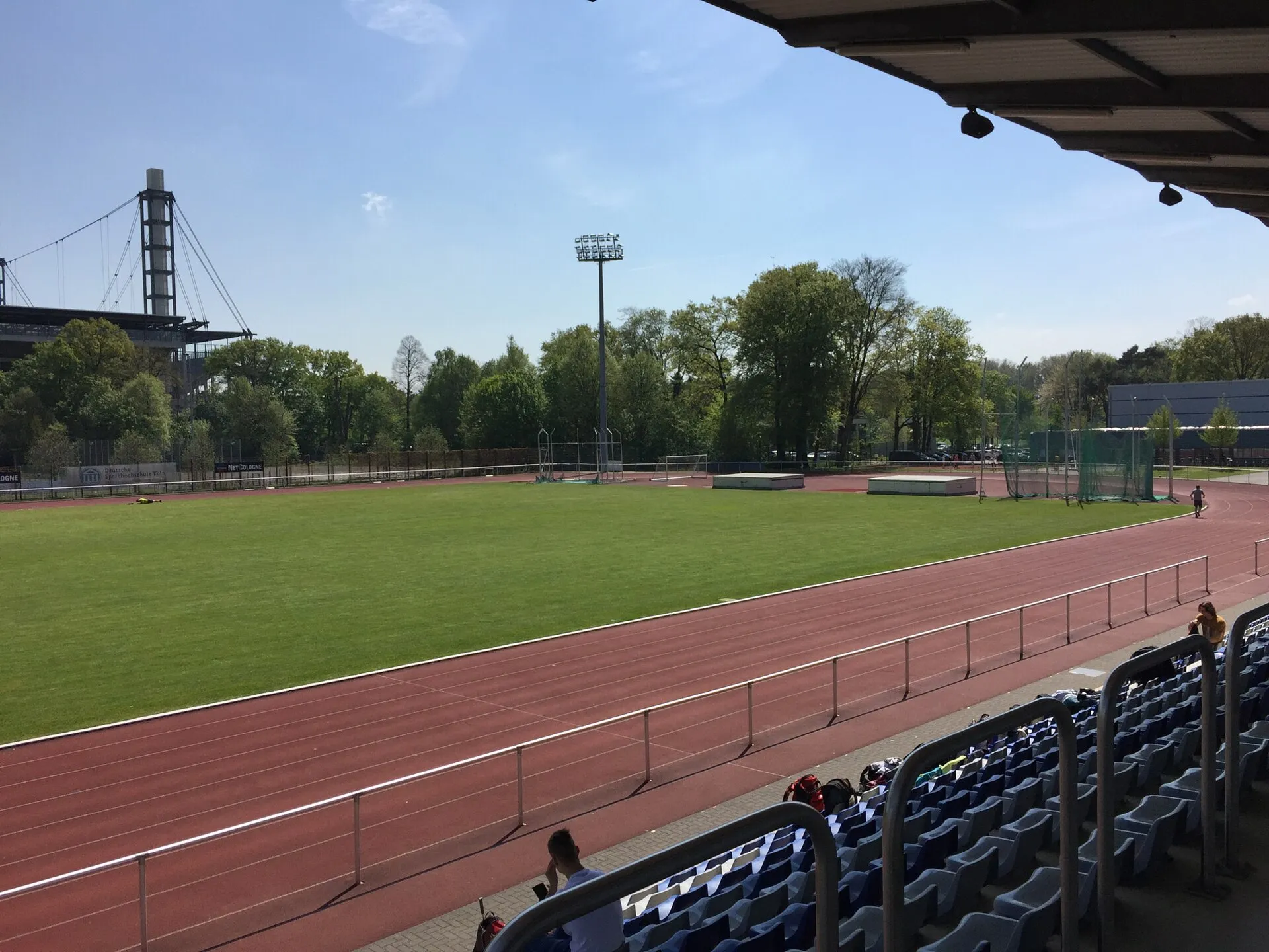 500px provided description: Deutsche Sporthochschule Köln Stadion [#sport ,#stadion ,#studieren ,#k?ln ,#dshs ,#deutschesporthochschulek?ln]