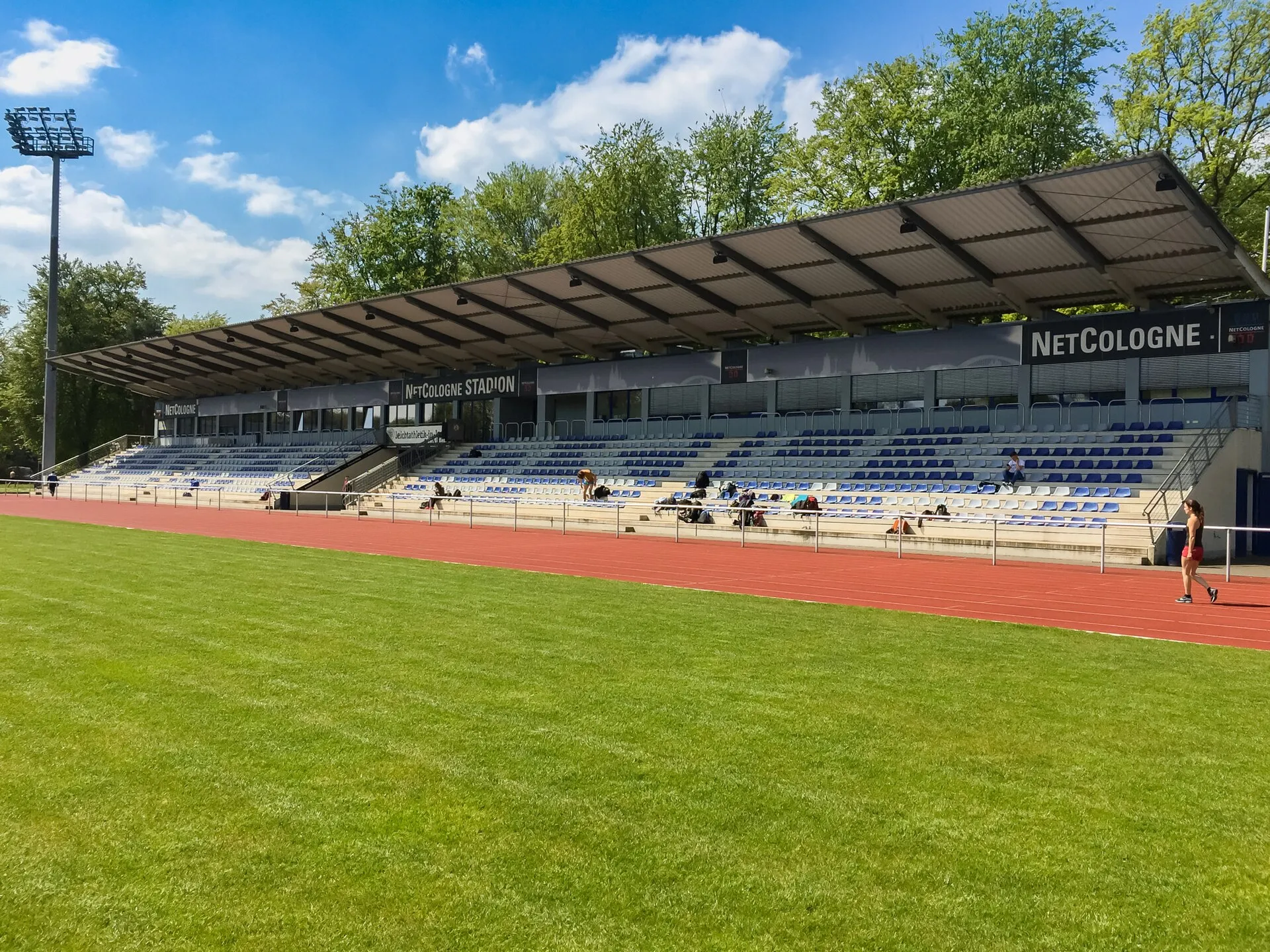 500px provided description: Deutsche Sporthochschule Köln Stadion [#travel ,#photo ,#sight ,#holiday ,#stadium ,#deutschland ,#stadion ,#de ,#urlaub ,#reisen ,#