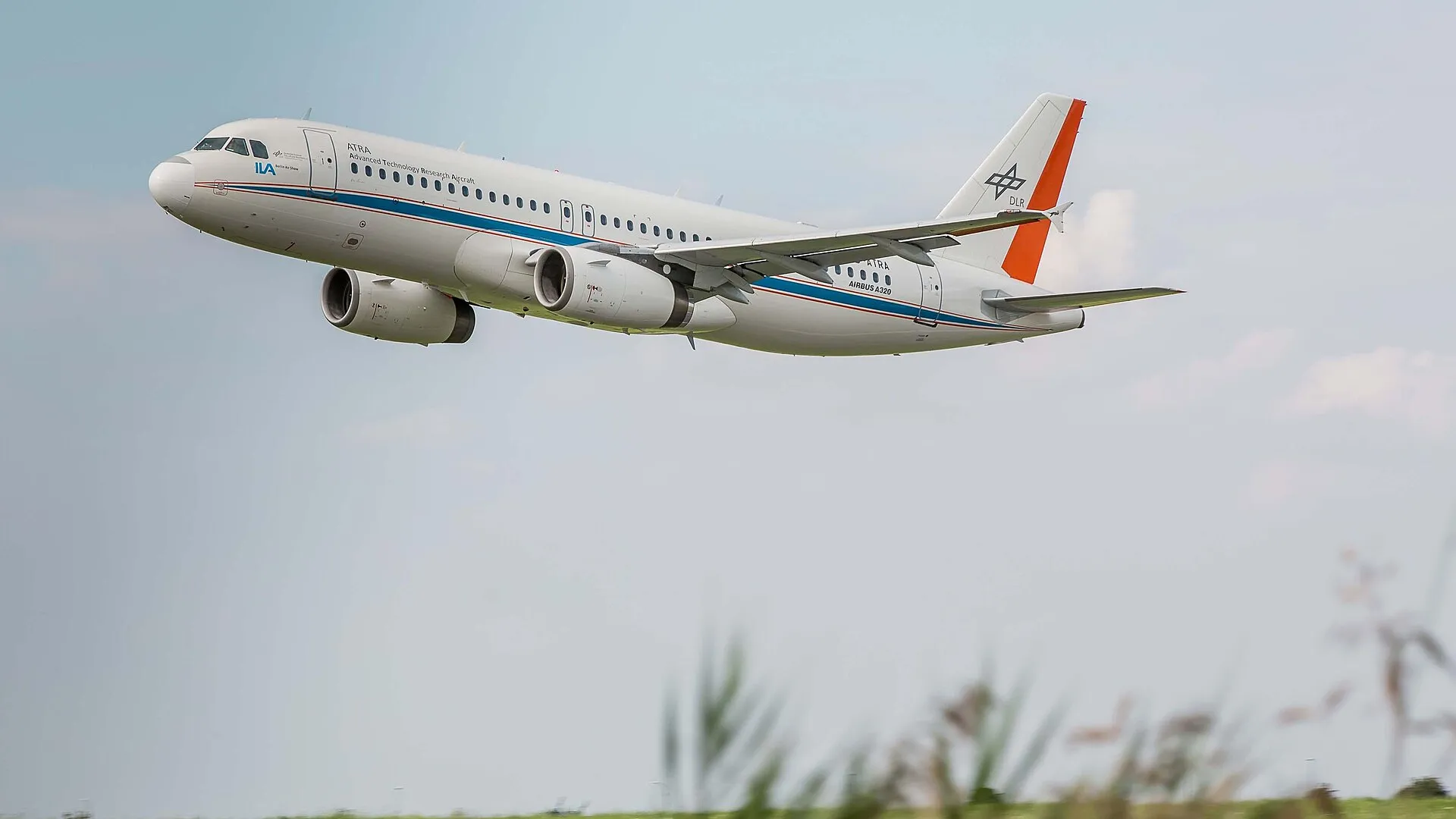 Airbus A320-232 D-ATRA des Deutschen Zentrums für Luft- und Raumfahrt