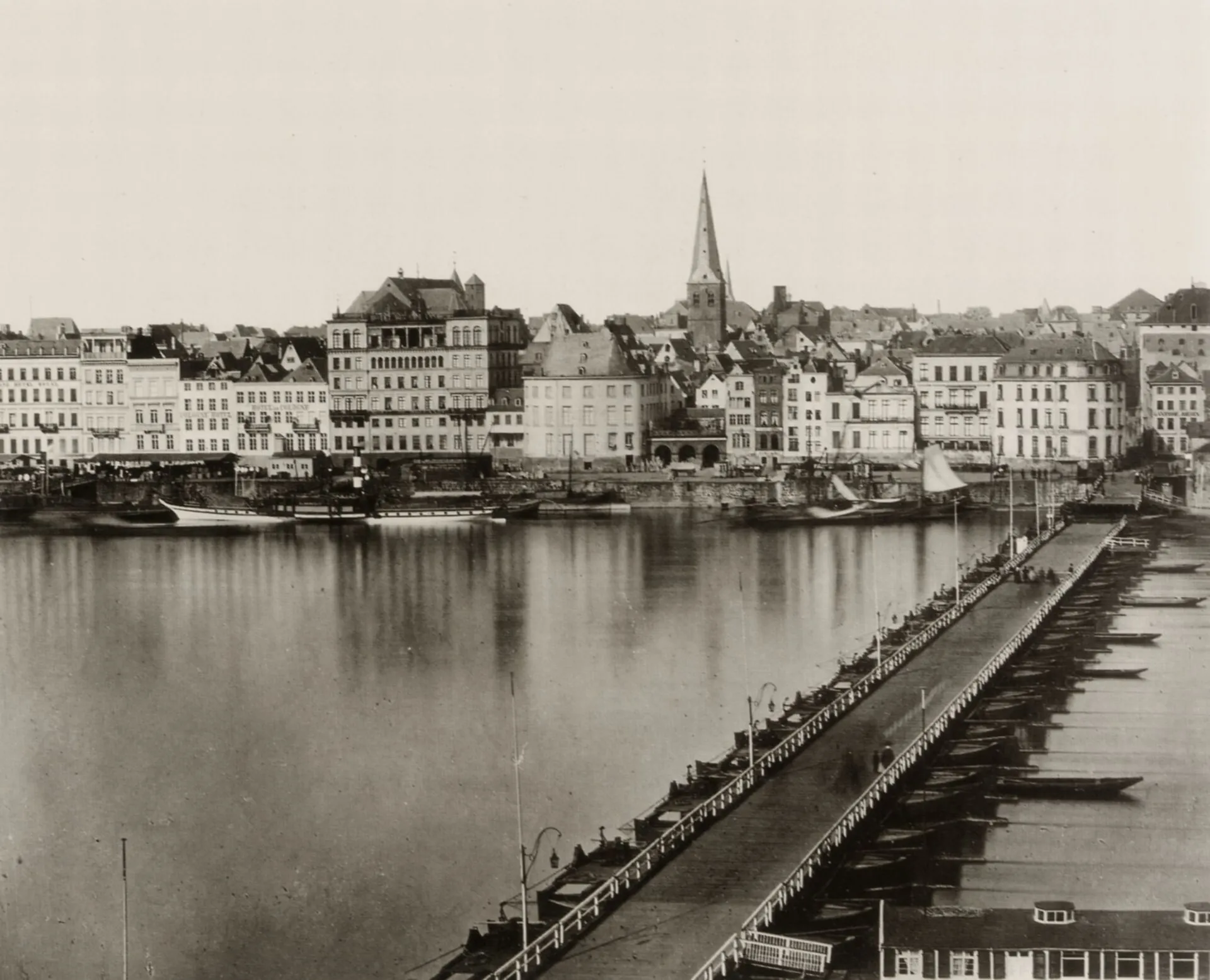 Gebrüder Schönscheidt: Rheinfront bei Köln