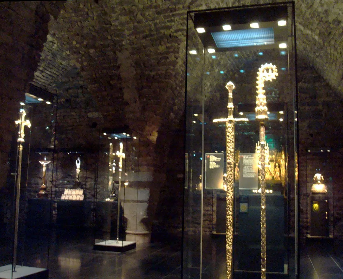Cologne Cathedral Treasury ( Domschatzkammer ).