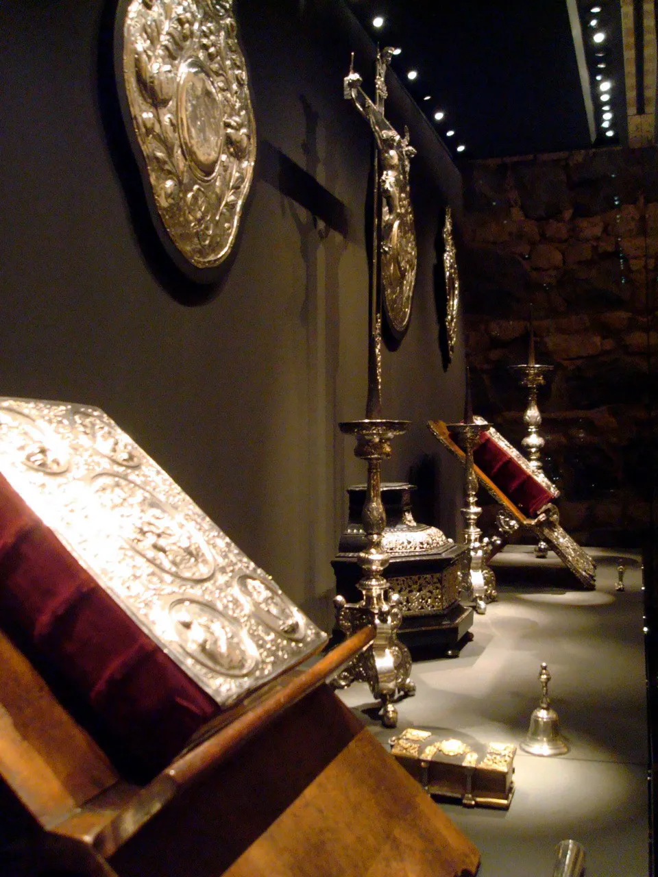 Cologne Cathedral Treasury ( Domschatzkammer ).