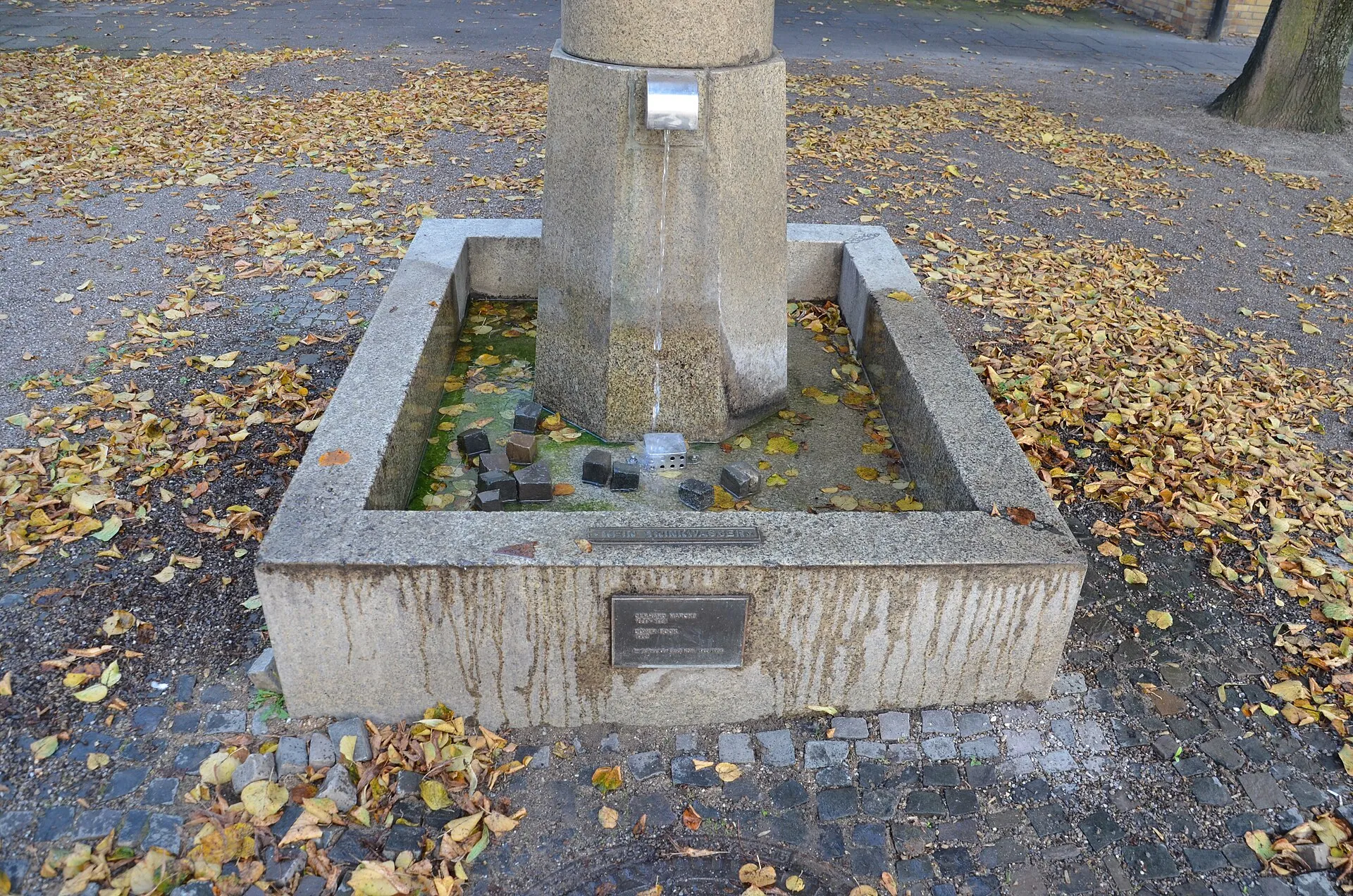 Cologne, fountain "Düxer-Bock"