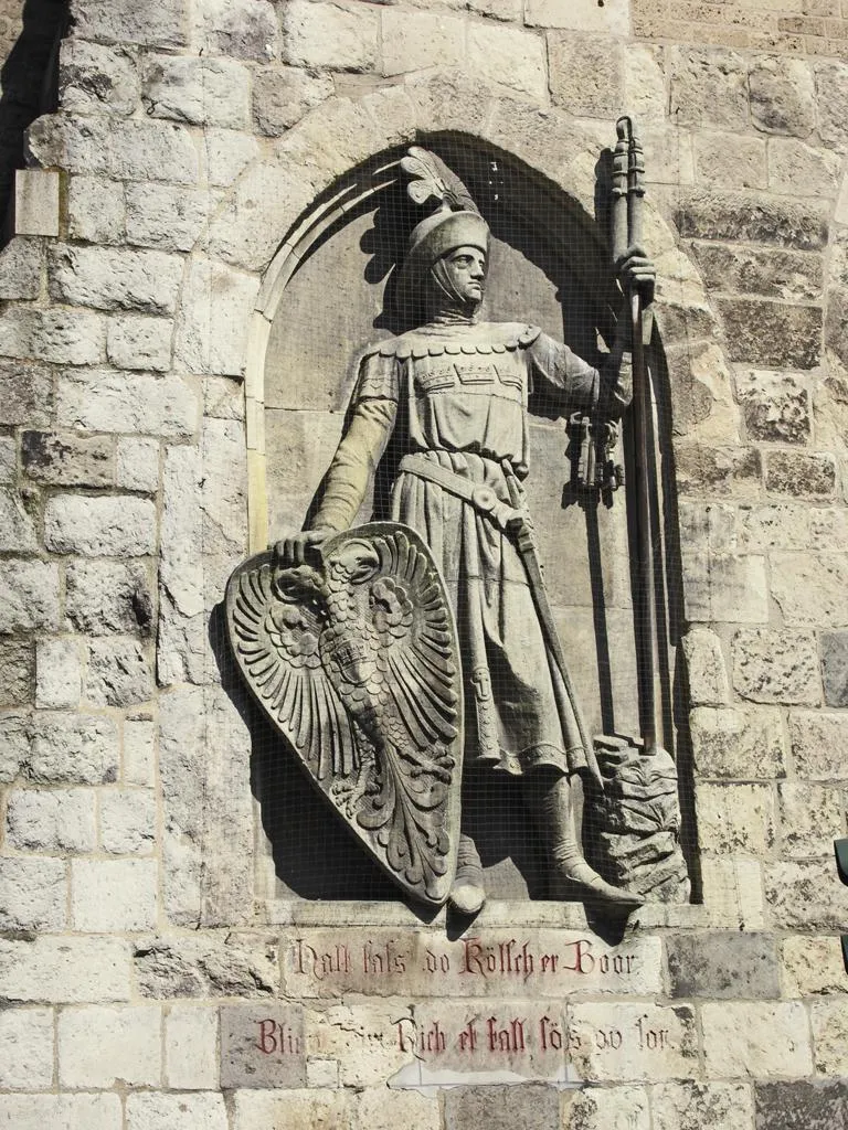 Skulptur des „Kölsche Boor“