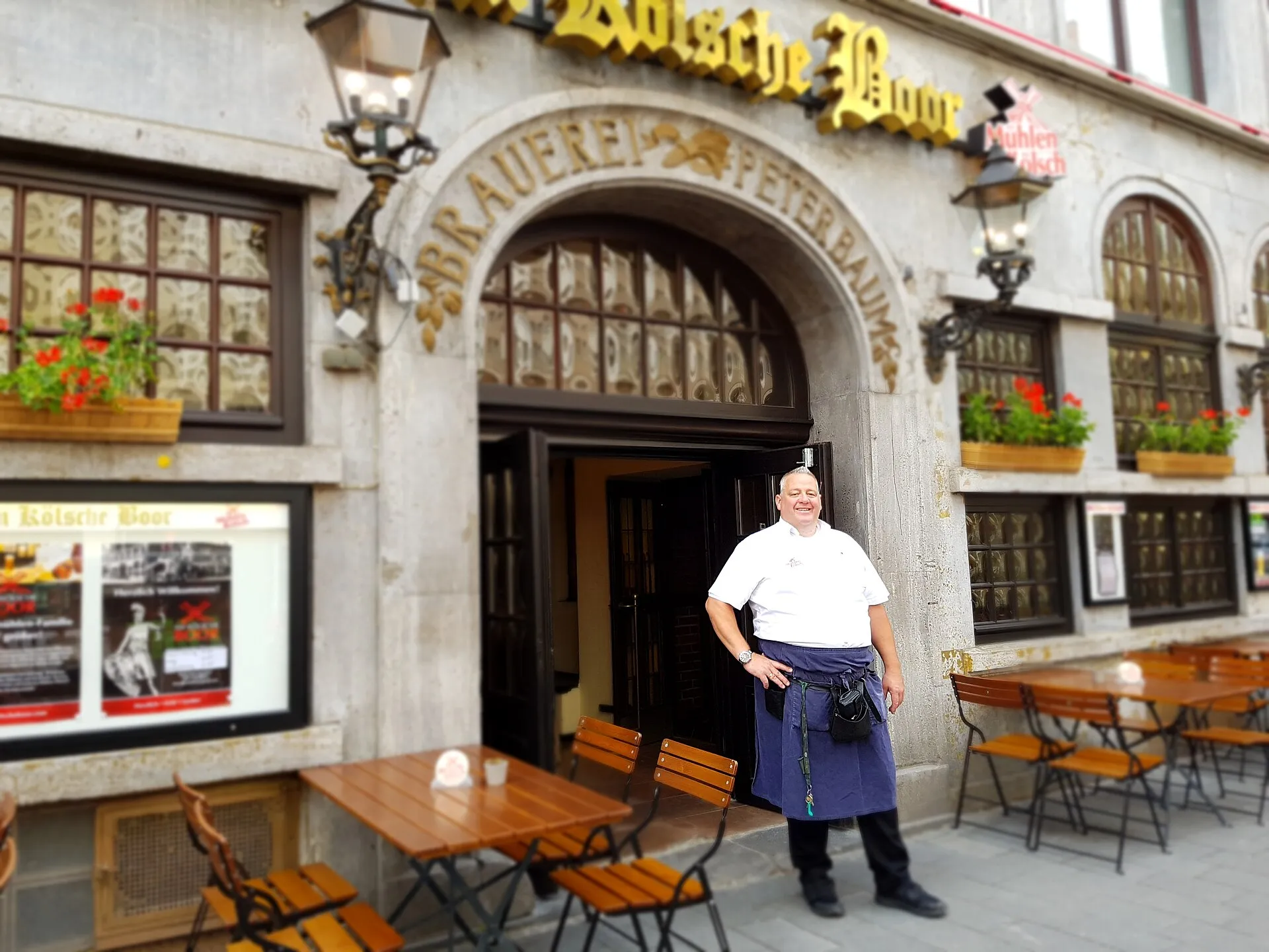 Em Kölsche Boor - Portal mit Köbes