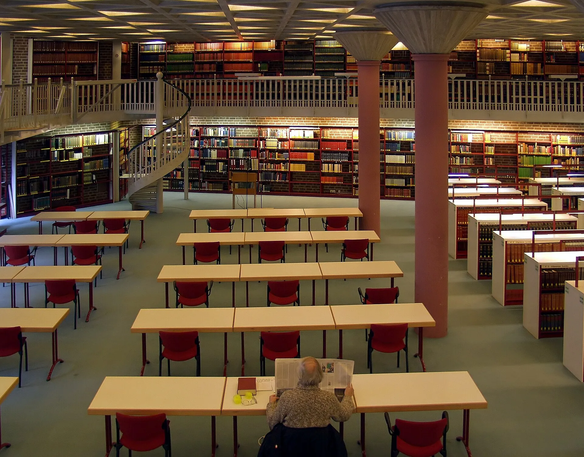 Erzbischöfliche Diözesan- und Dombibliothek Köln