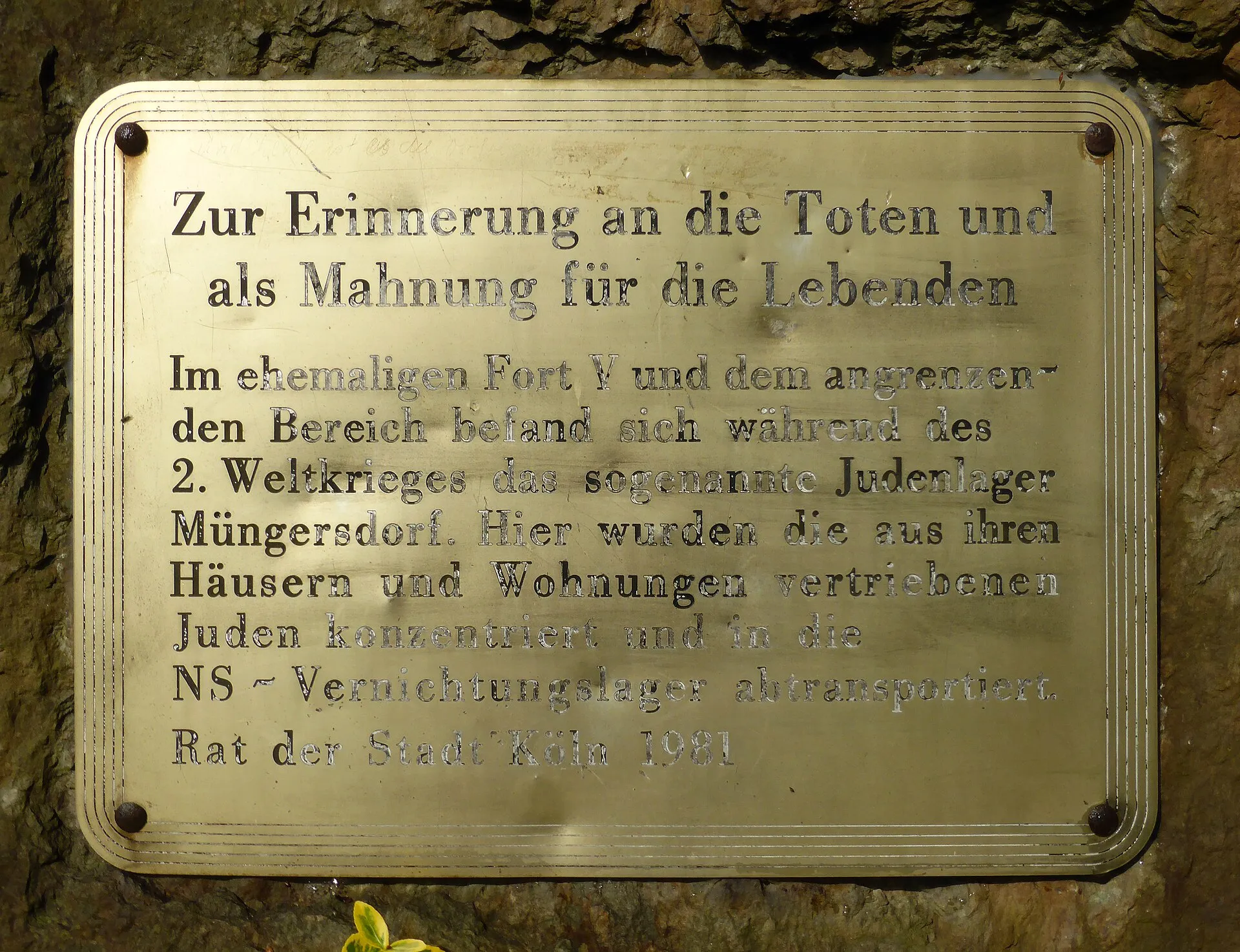 Festungsring Köln : Gedenkstein Fort V Müngersdorf.