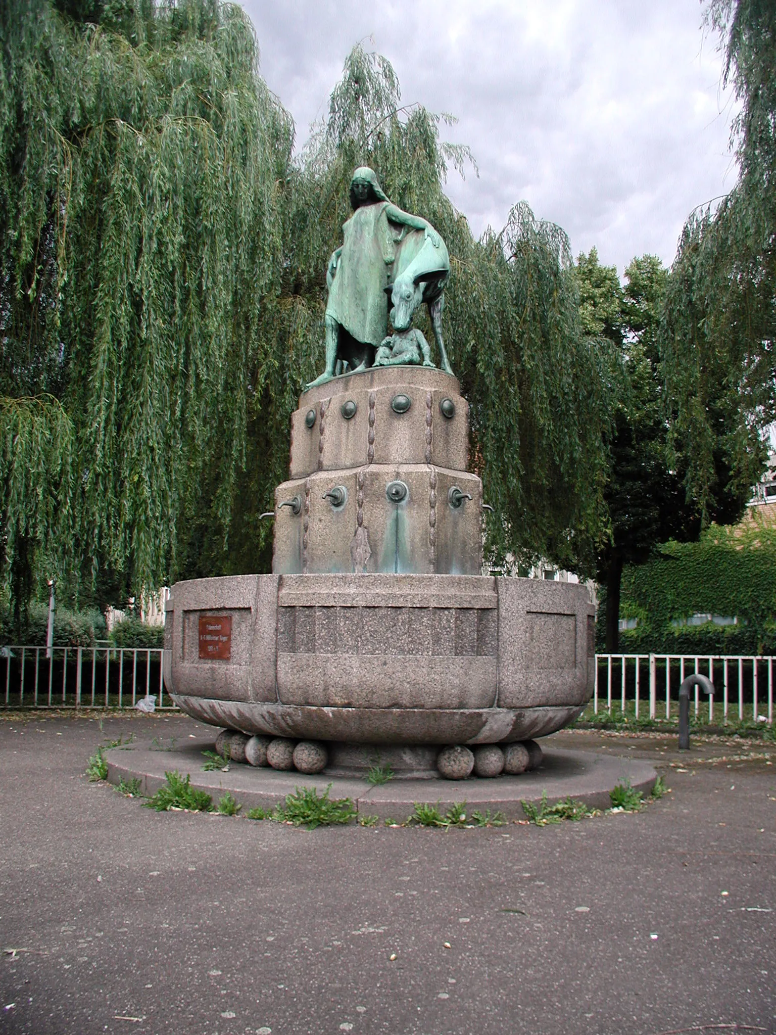 Cologne, fountain