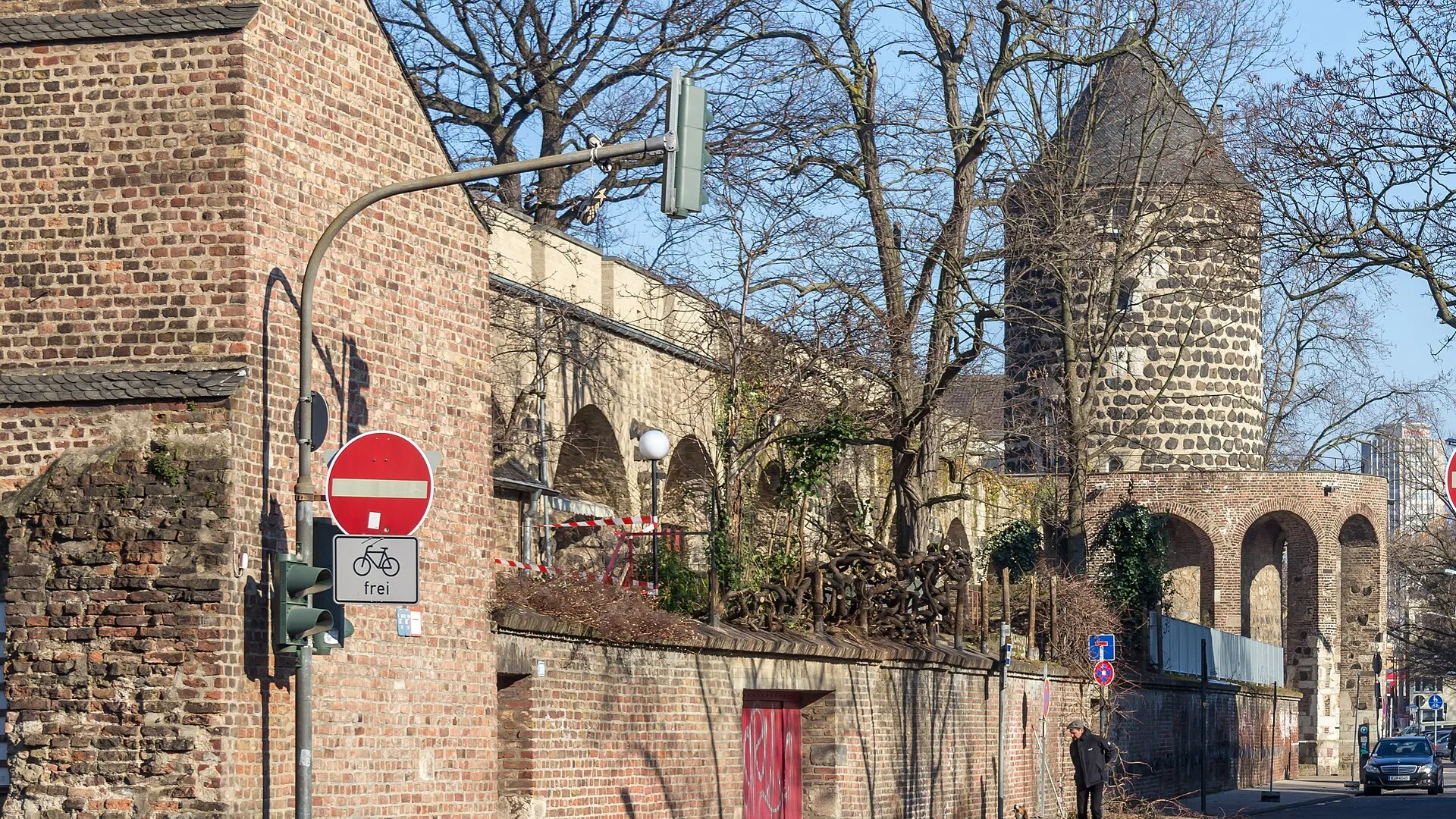 Alte Stadtmauer Gereonswall und Gereonsmühle