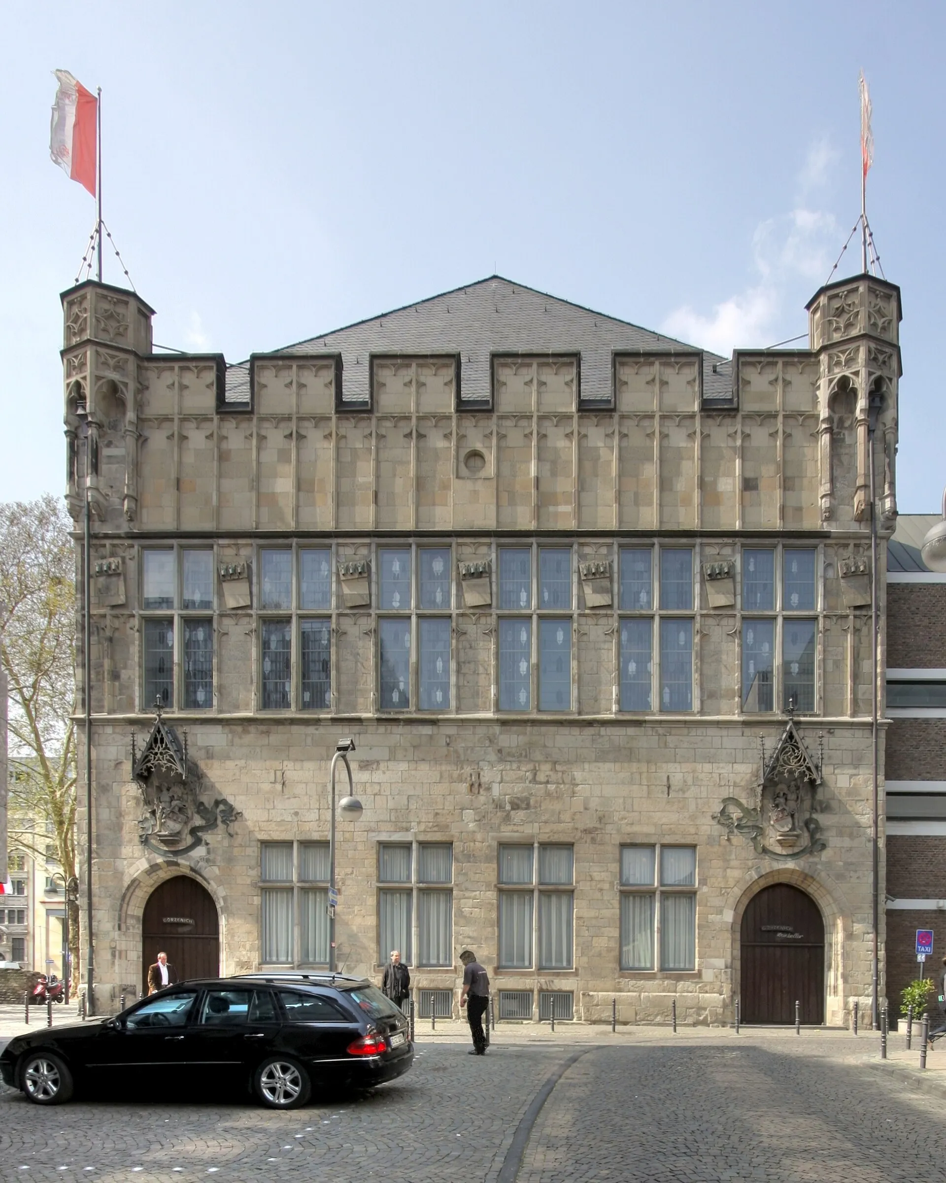 Gürzenich Köln, Ostfassade an der Martinstraße