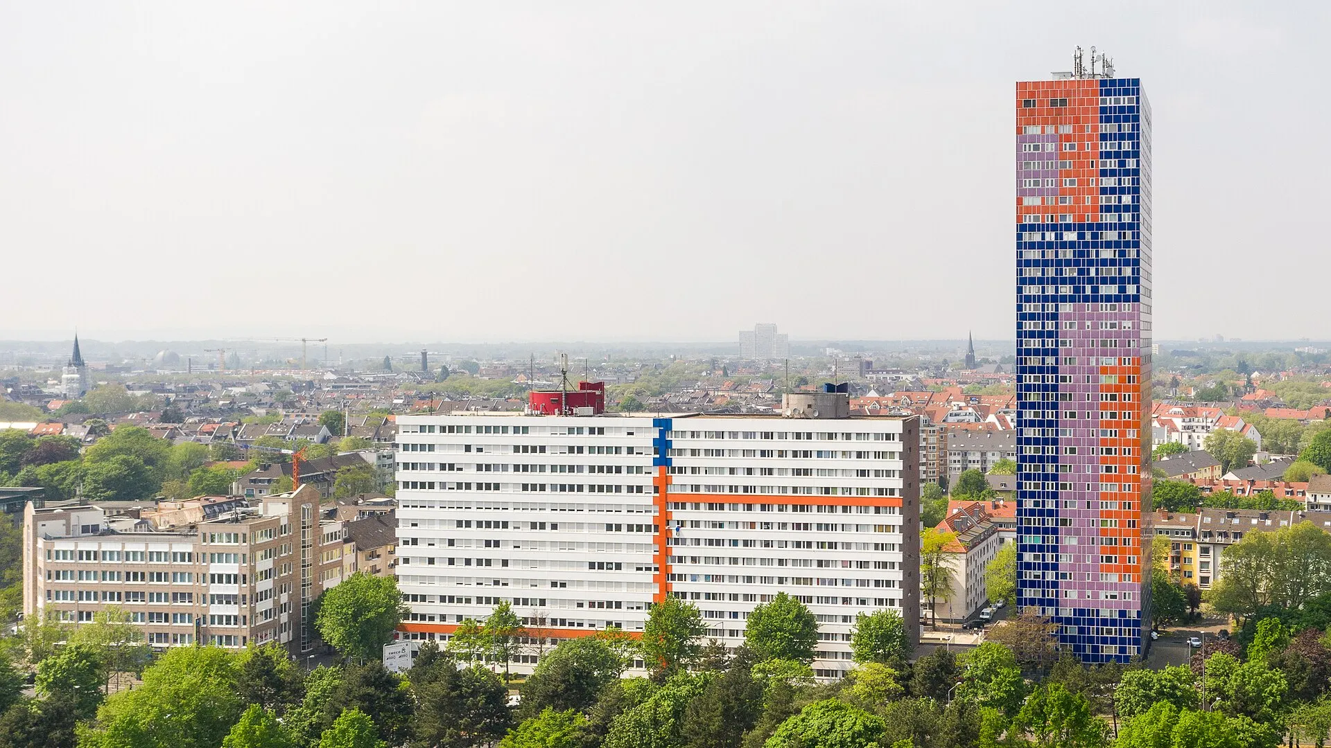 Wohnhochhäuser Graeffstraße 3 und 5, Herkules-Hochhaus