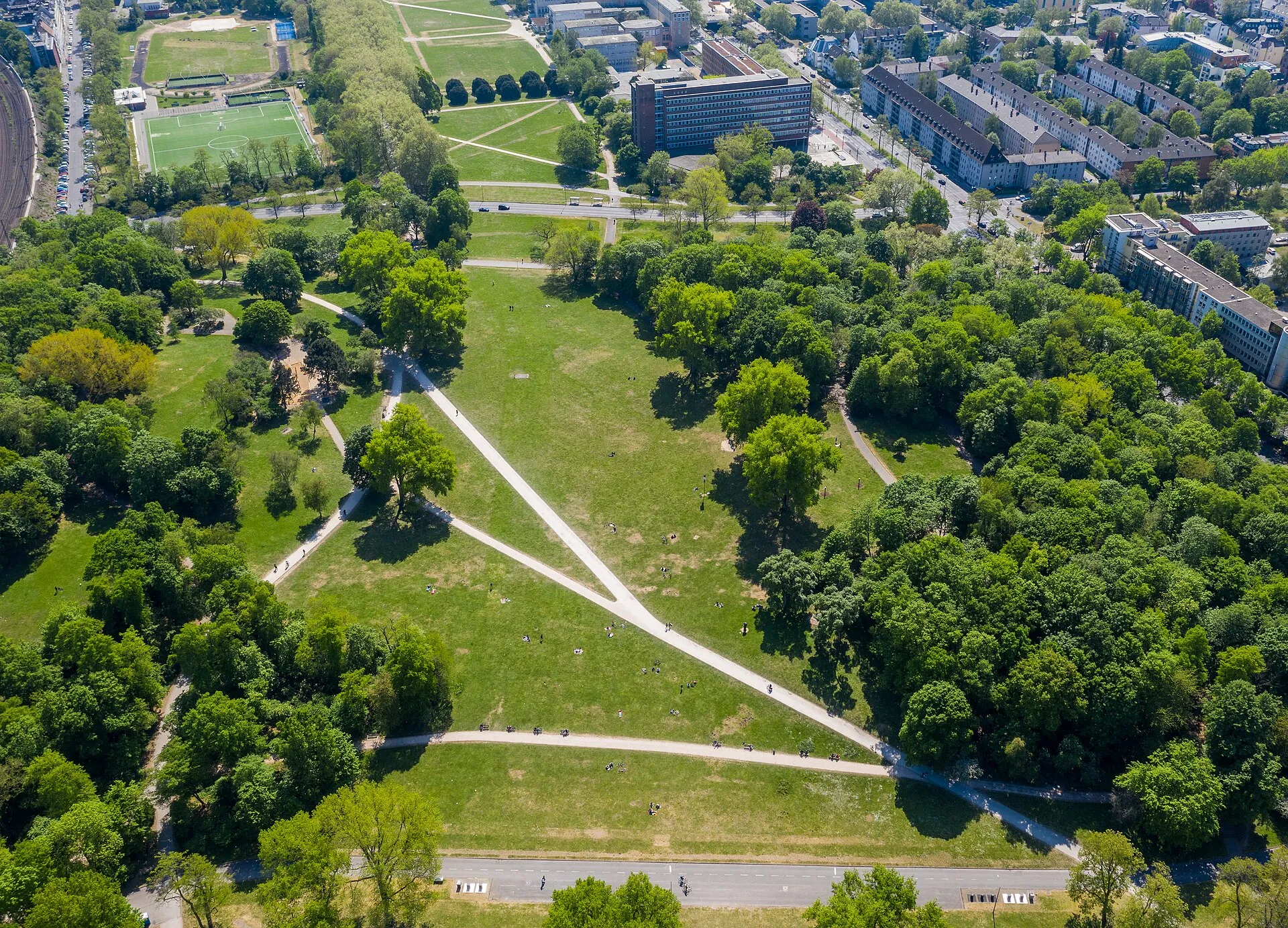 Hiroshima-Nagasaki-Park Köln, Luftbild. Blickrichtung Süden