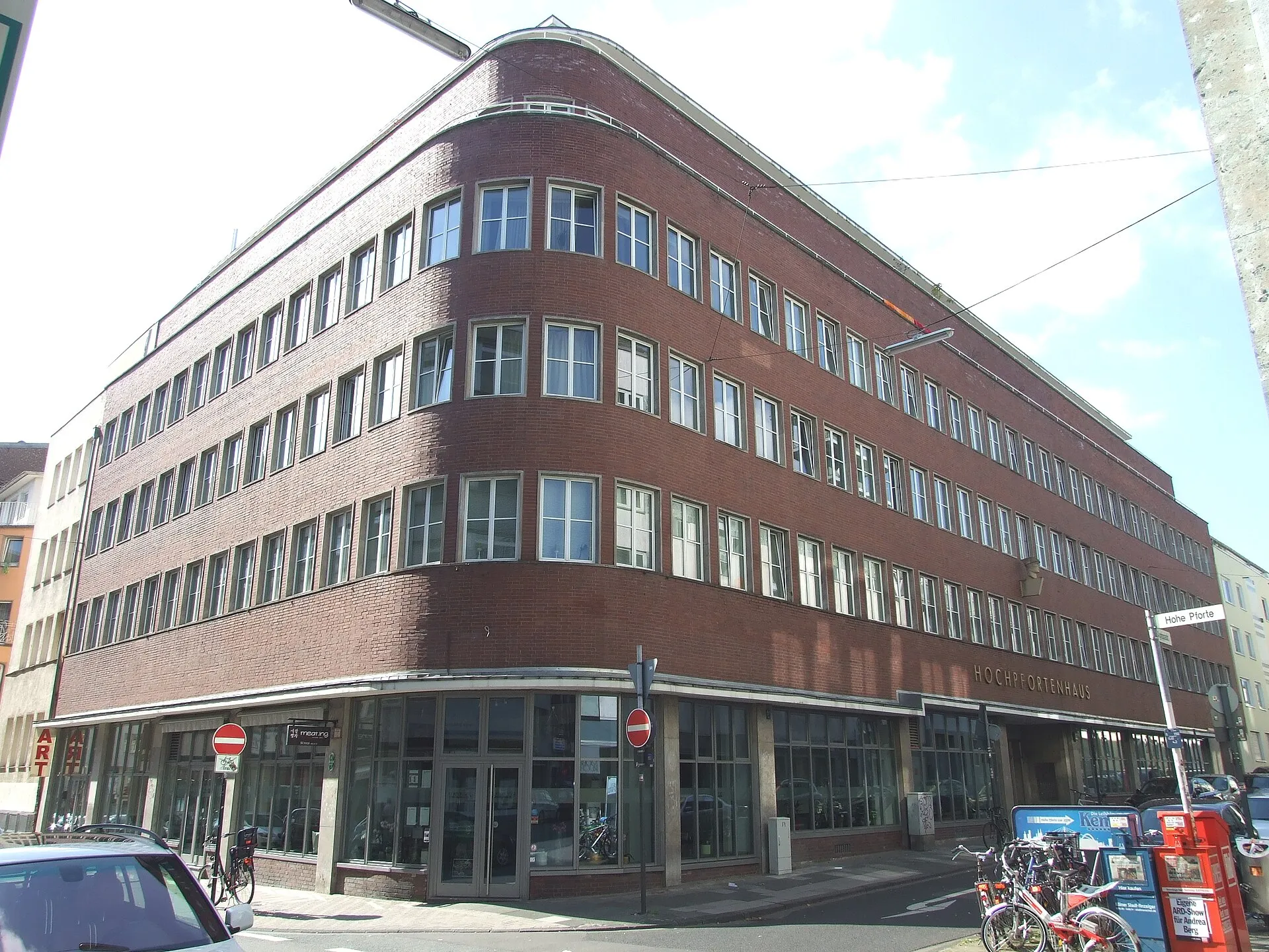 Geschäftshaus Hochpfortenhaus, Agrippastr. 1–5