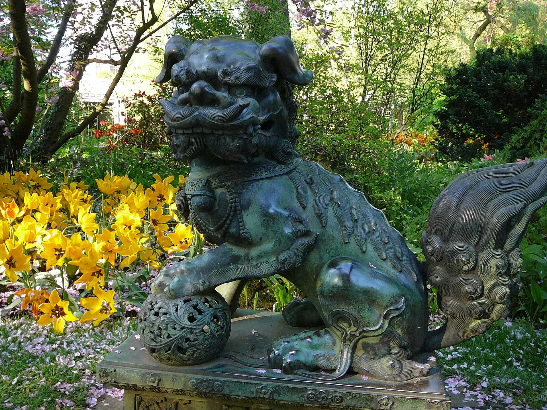 Carl-Duisberg-Park, Kaiser-Wilhelm-Allee, Leverkusen