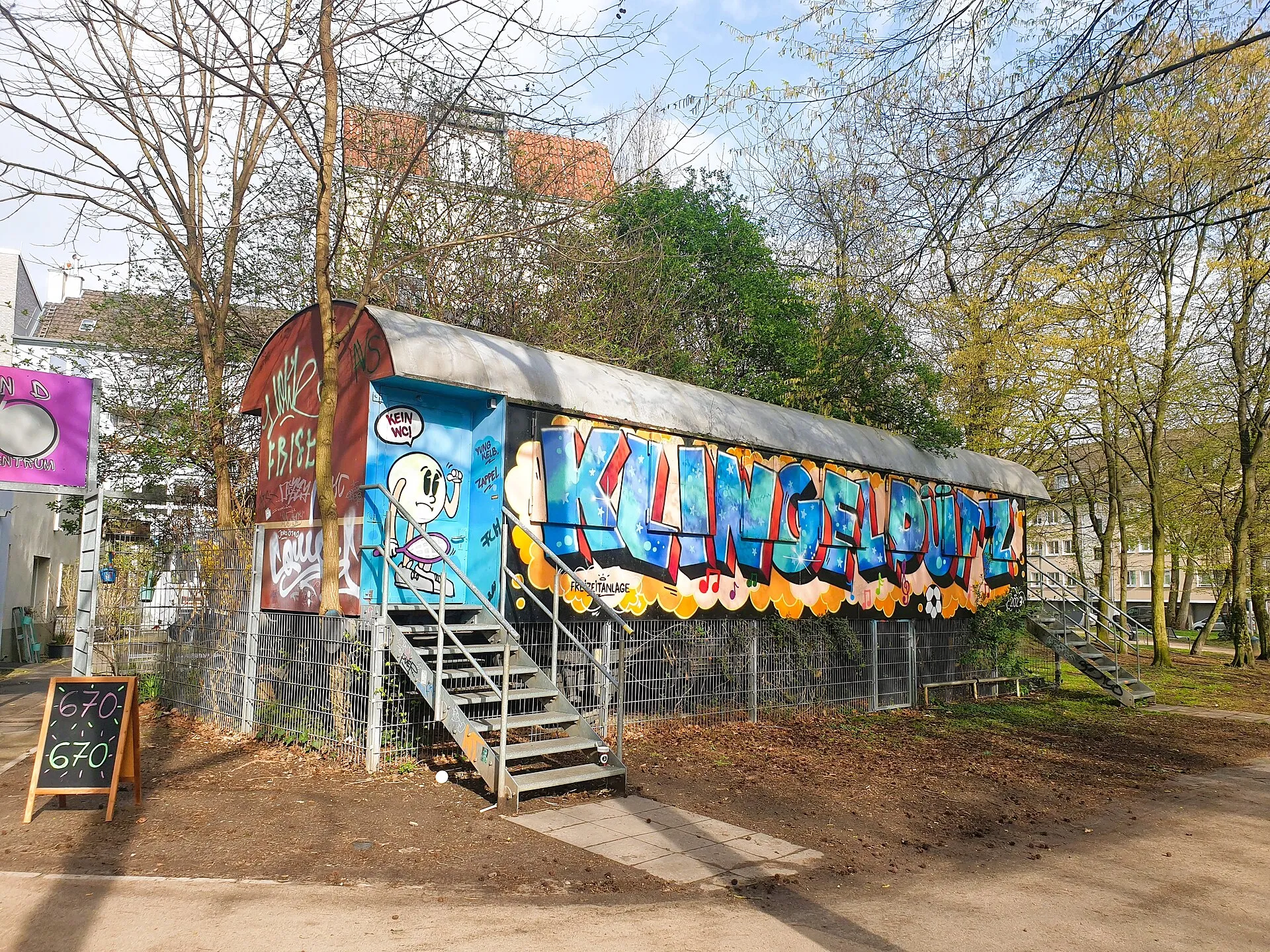 Eisenbahnwaggon Klingelpützpark Köln