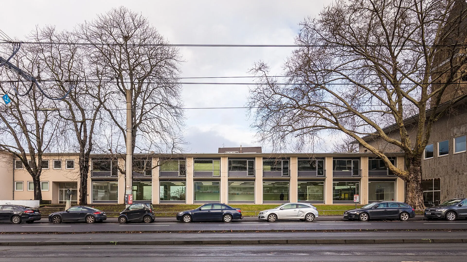 Kölnischer Kunstverein - Die Brücke - Ausstellungsgebäude