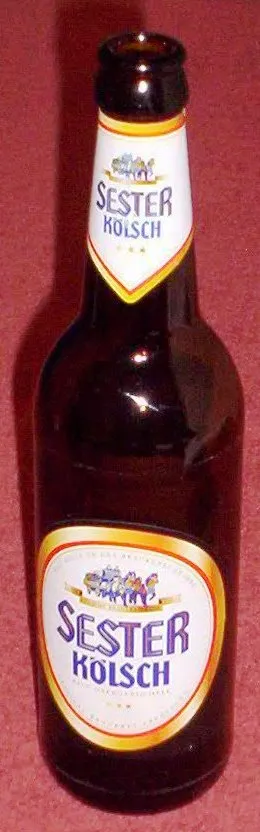 Beschreibung: Eine Flasche Sester Kölsch Quelle: Selbst fotografiert Fotograf oder Zeichner: User:Burntpunch Datum: Zülpich, 17. März 2006