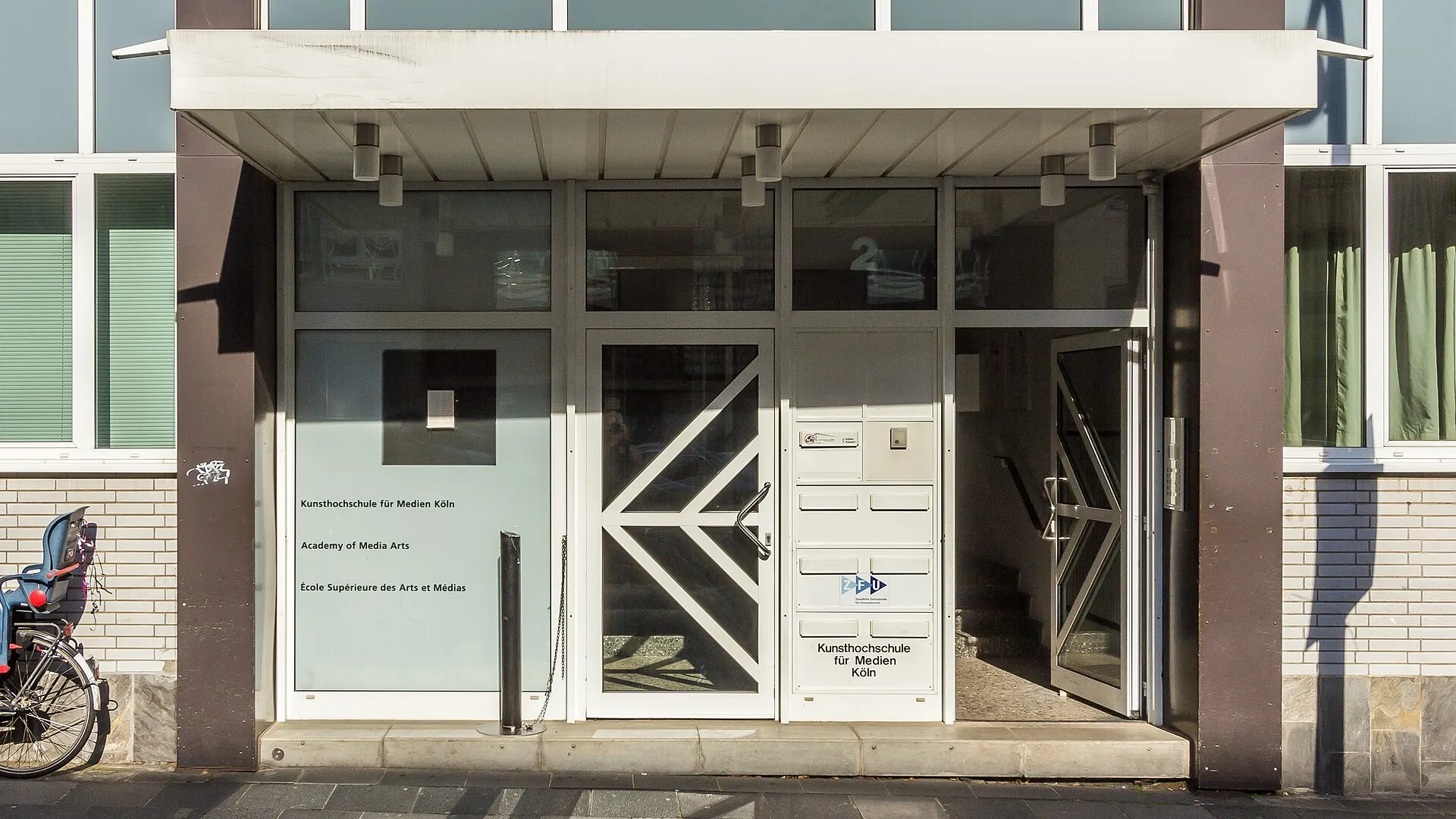 Adademy of Media Arts, Cologne