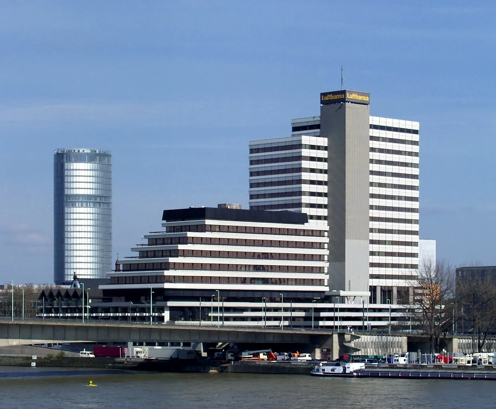 Lanxess Tower