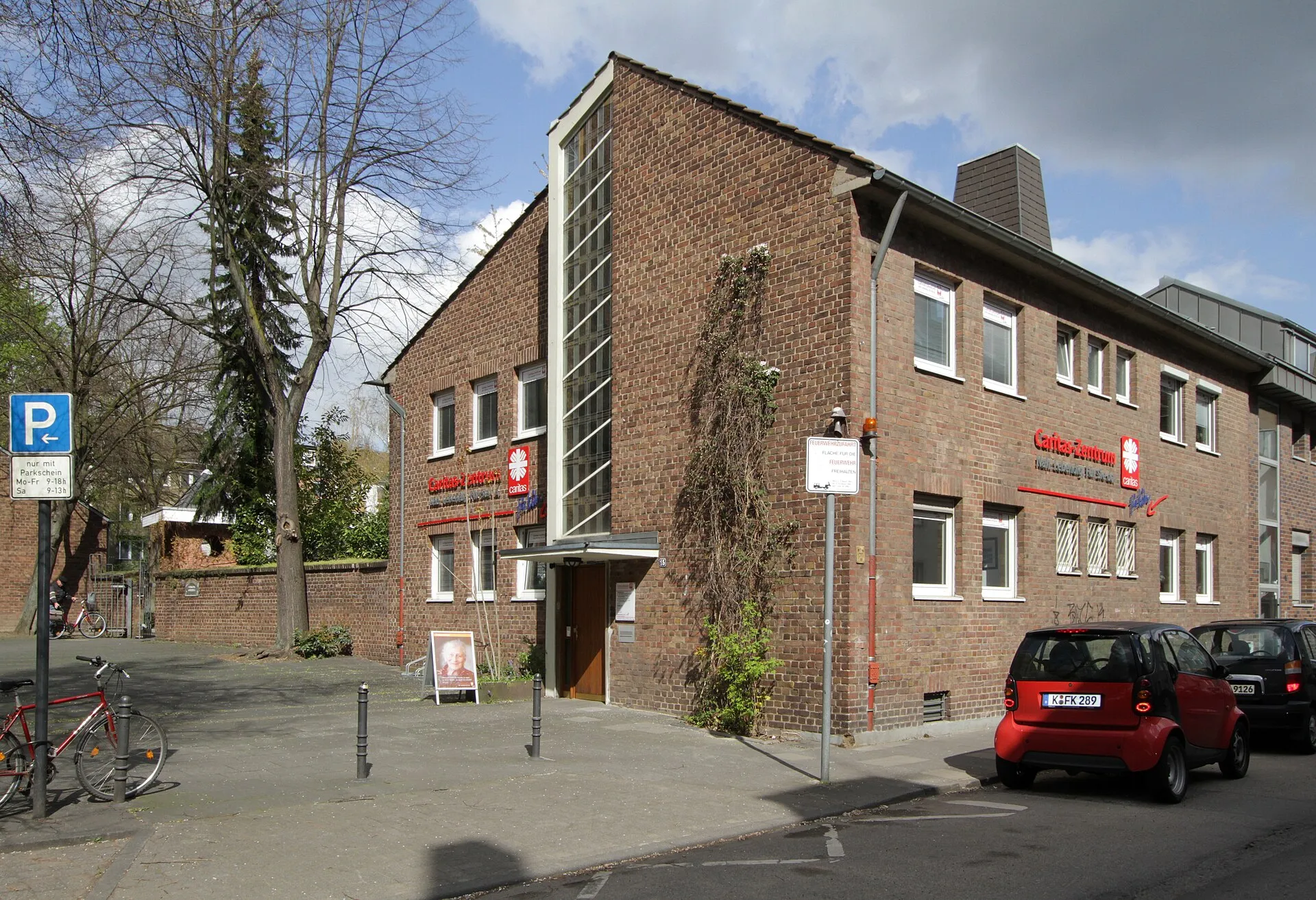 Köln-Mülheim, Pfarrhaus der Liebfrauenkirche. Adamsstraße 15