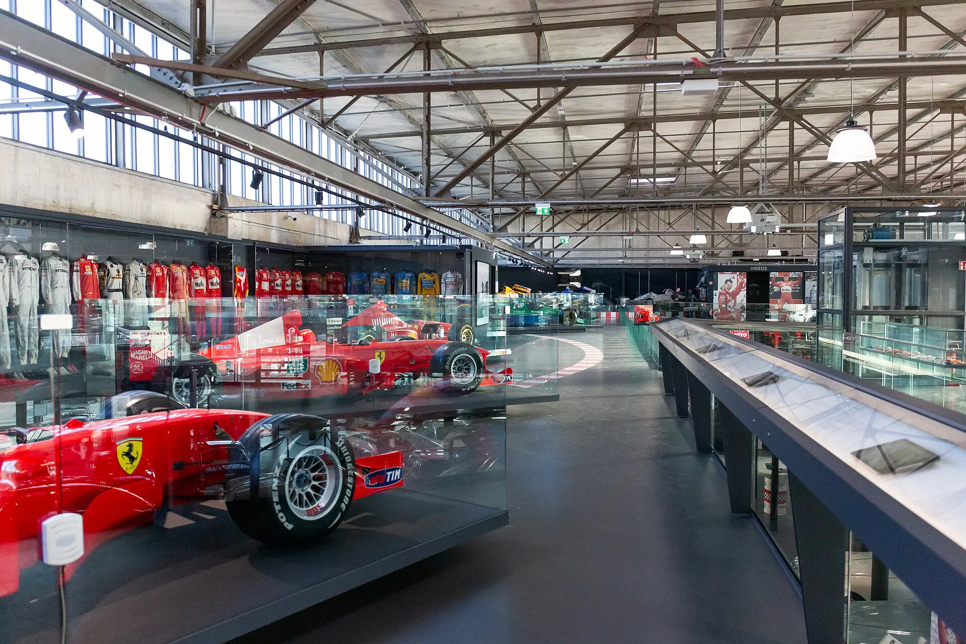 Michael Schumacher Private Collection : Interior