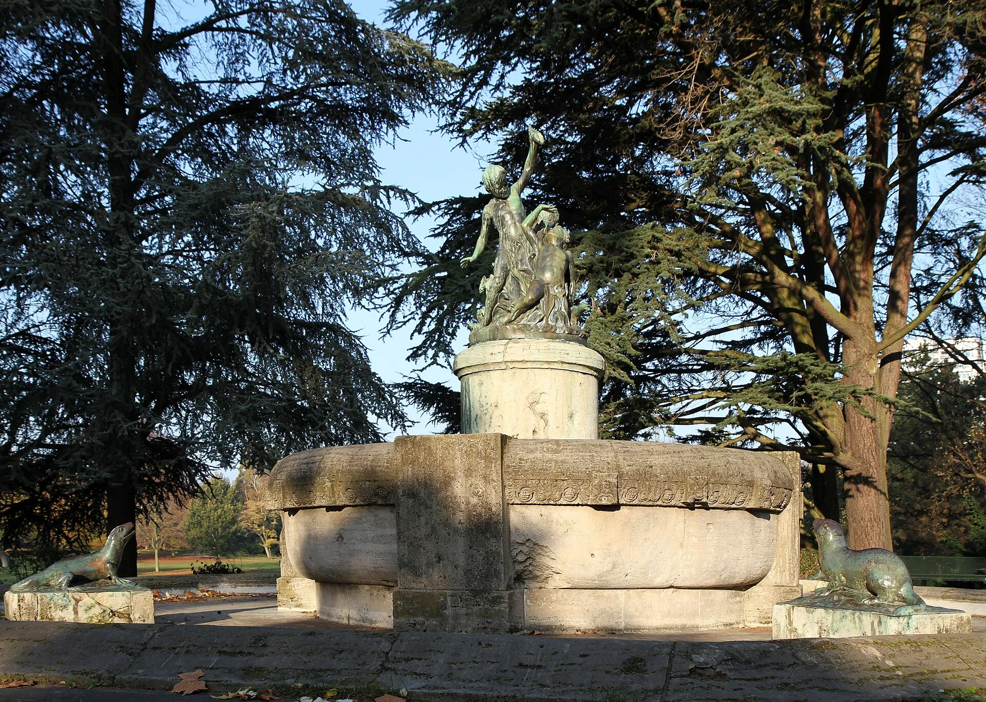 Märchenbrunnen (auch Tierbrunnen) in Köln-Mülheim, im Stadtgarten; 1914 von Bildhauer Wilhelm Albermann (†)