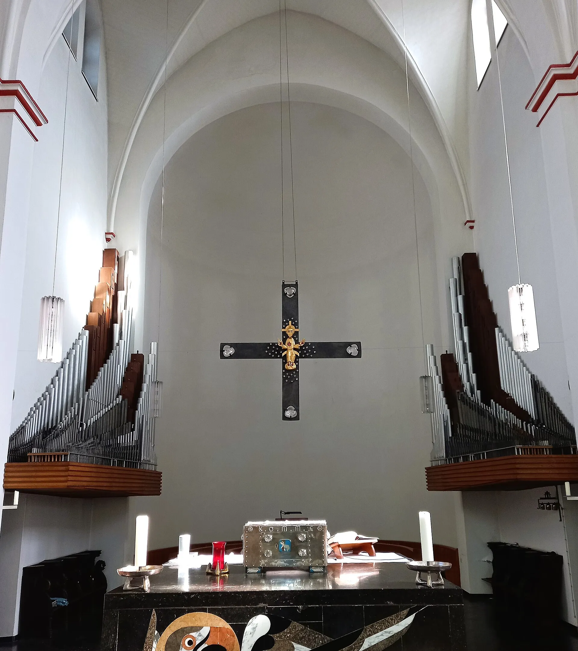 Pipe organ of St. Katharina (Köln-Niehl)