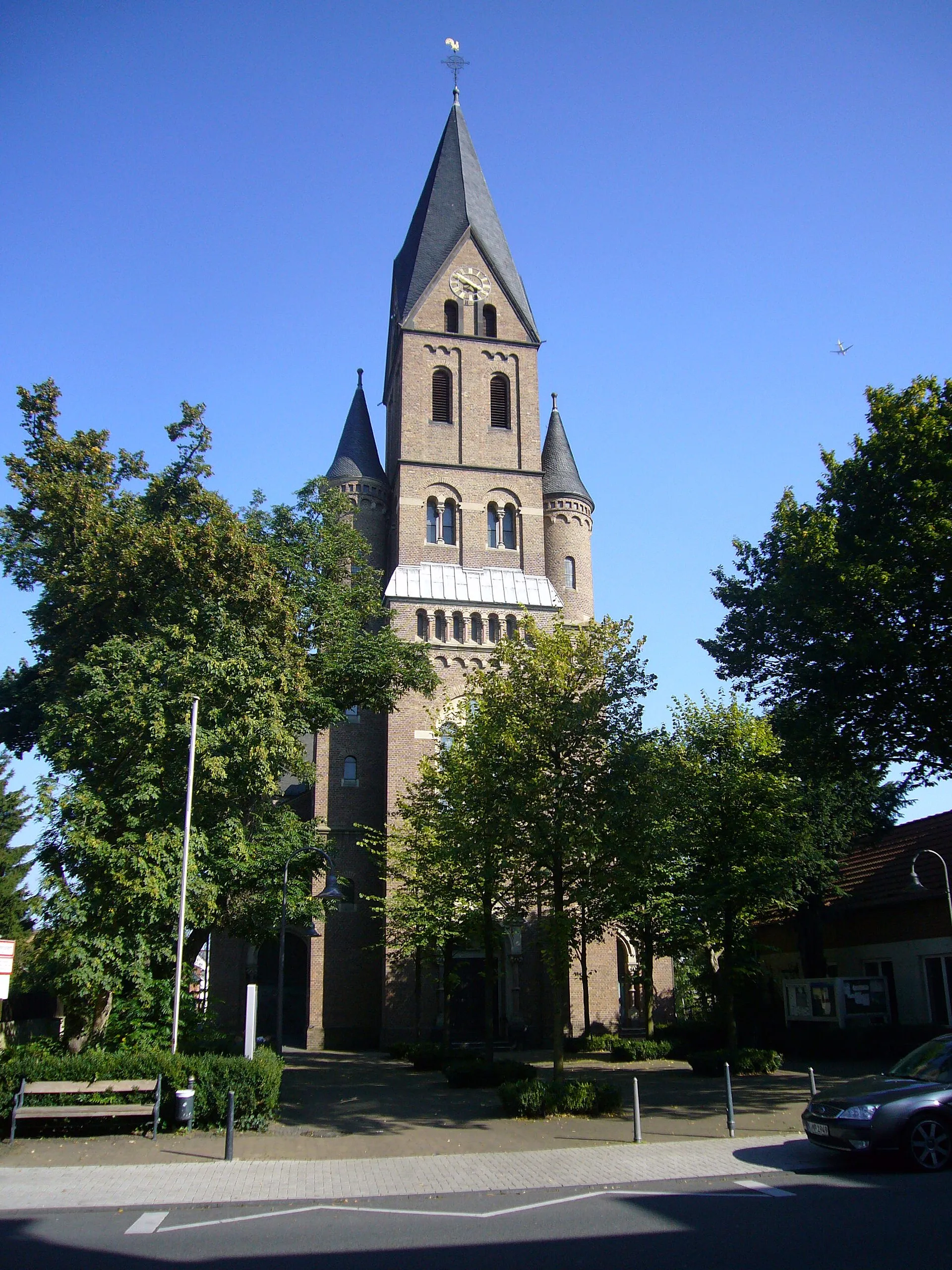 Koeln-Niehl Sebastianstr.122 Kirche Neu St.Katharina