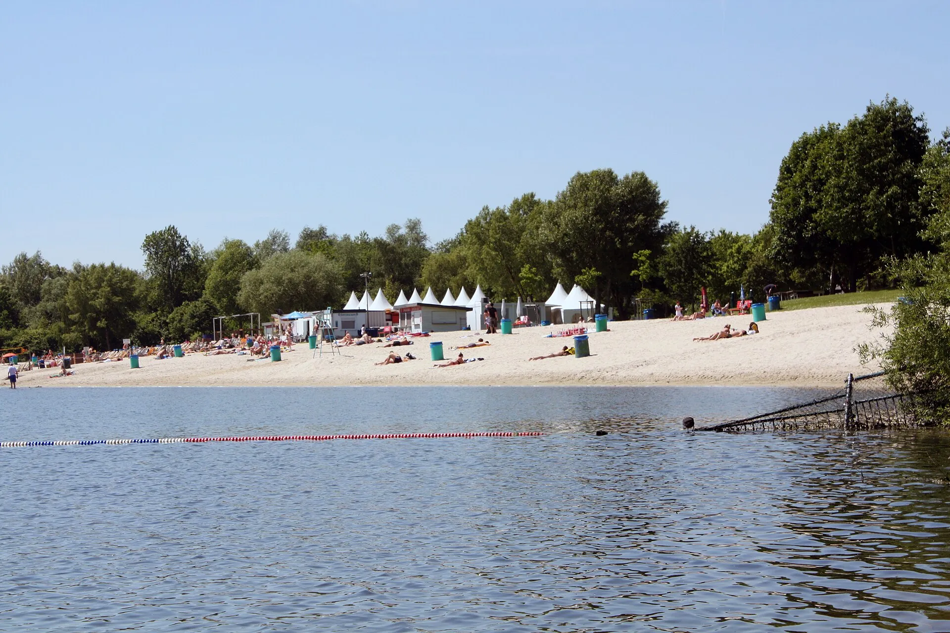 Otto-Maigler-See Hürth, offizieller Badestrand