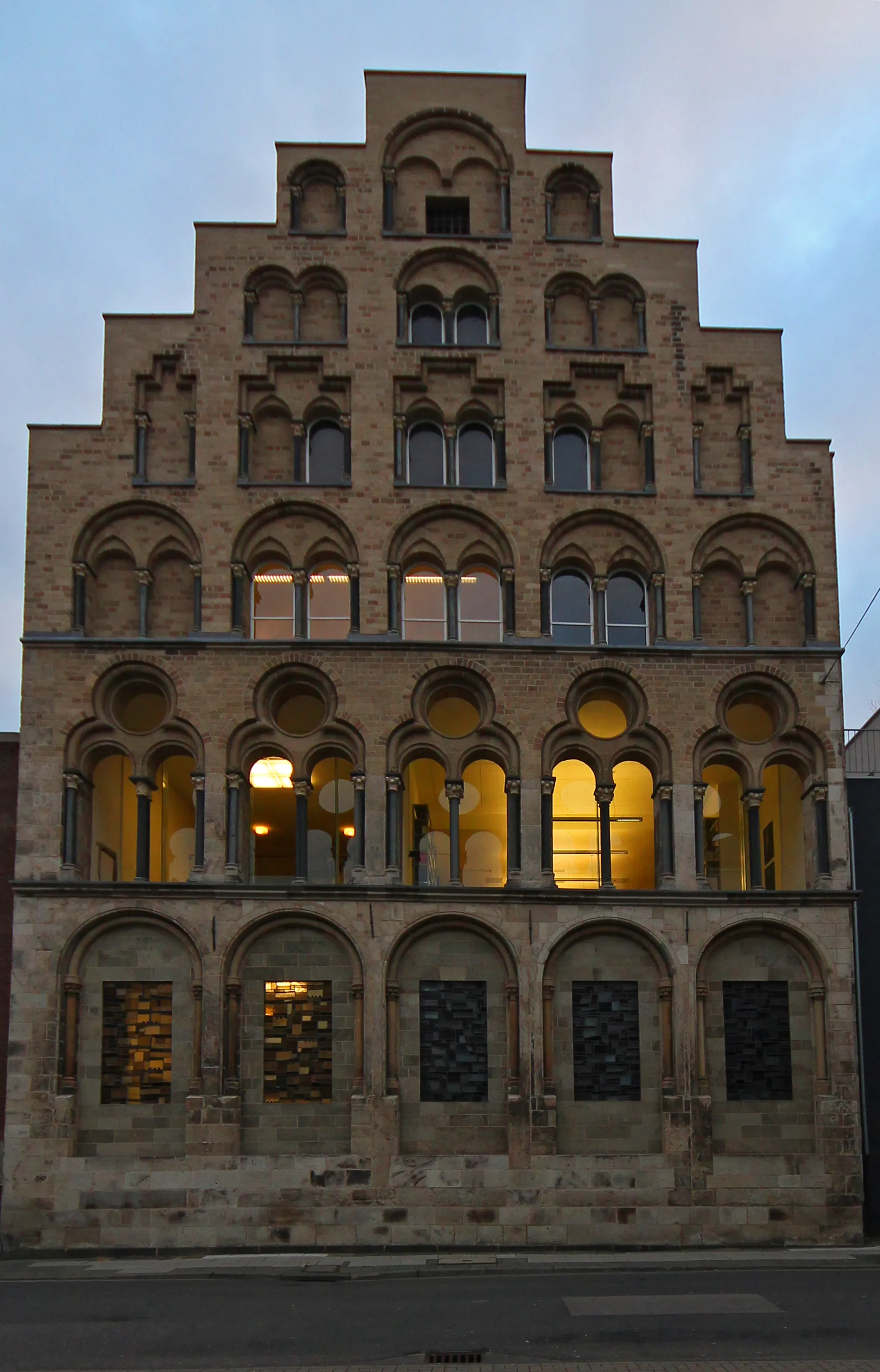 Overstolzenhaus