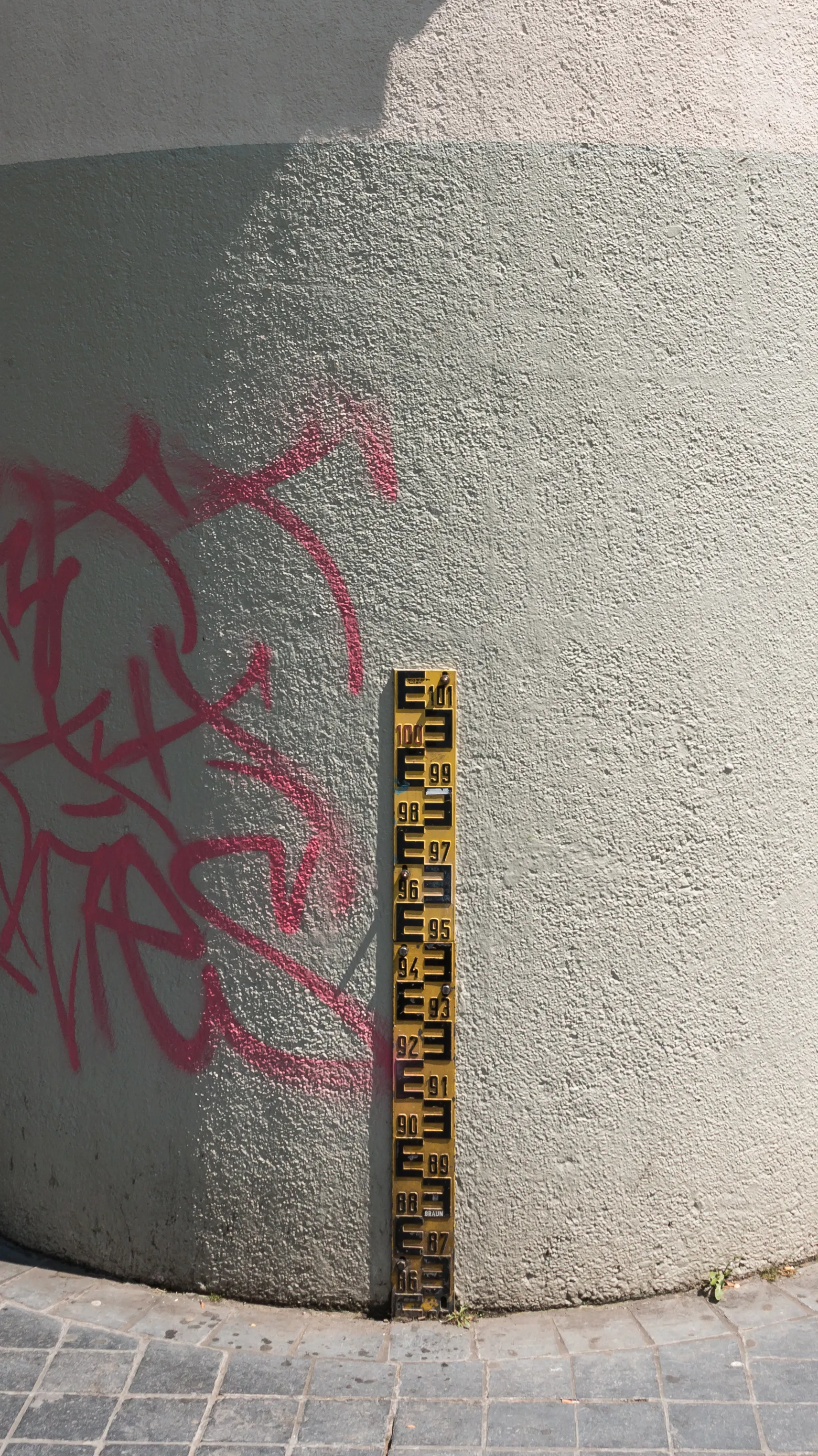 Pegeluhr, Cologne , North Rhine-Westphalia , Germany