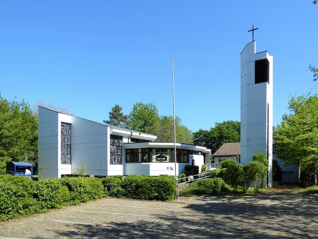 Petruskirche (Cologne-Merheim)
