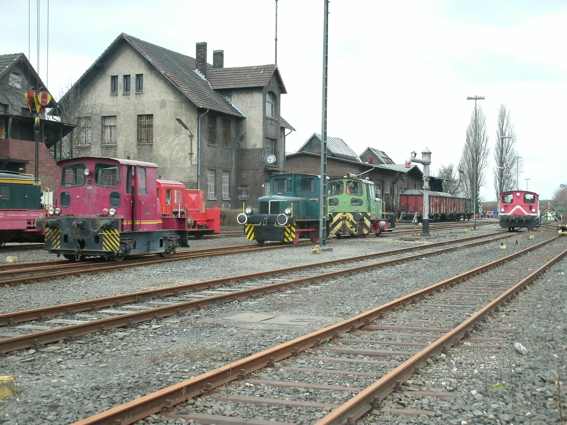 Westlicher Teil des Außengeländes des Rheinischen Industriebahn-Museums in Köln-Longerich (RIM Köln). Das Museum befindet sich im ehemaligen Bahnbetriebswerk Kö