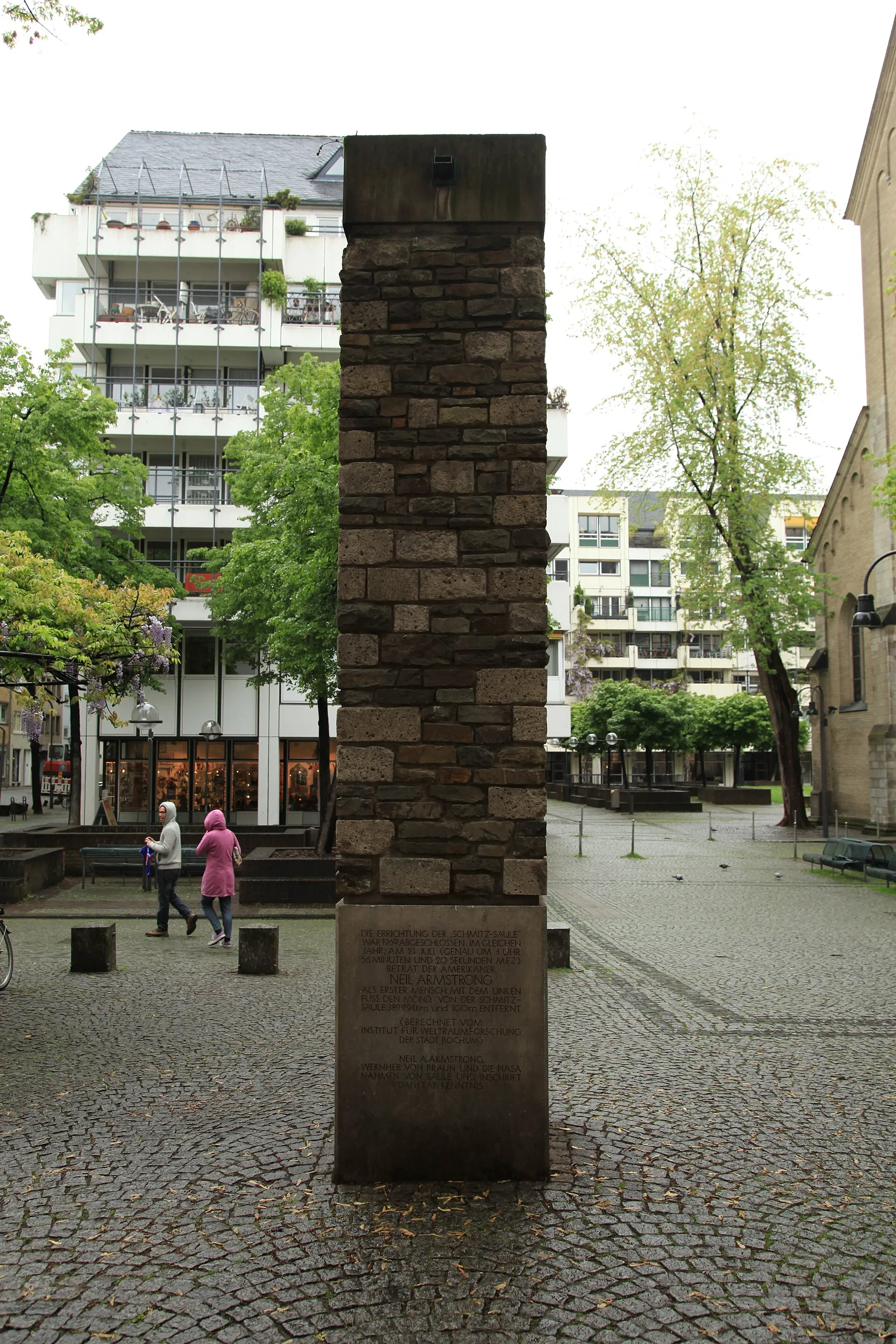 Schmitz-Säule (Schmitz column), An Groß St. Martin in Cologne