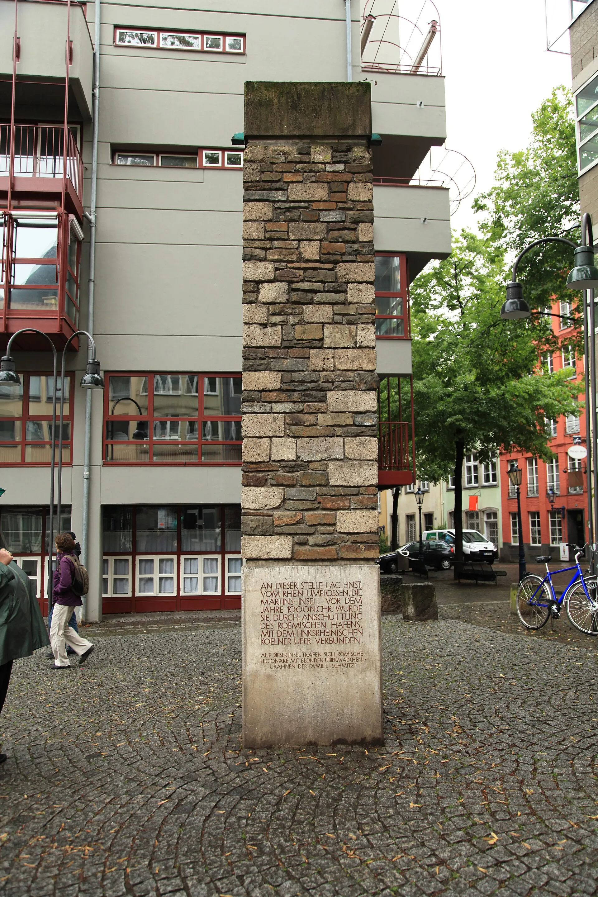 Schmitz-Säule (Schmitz column), An Groß St. Martin in Cologne