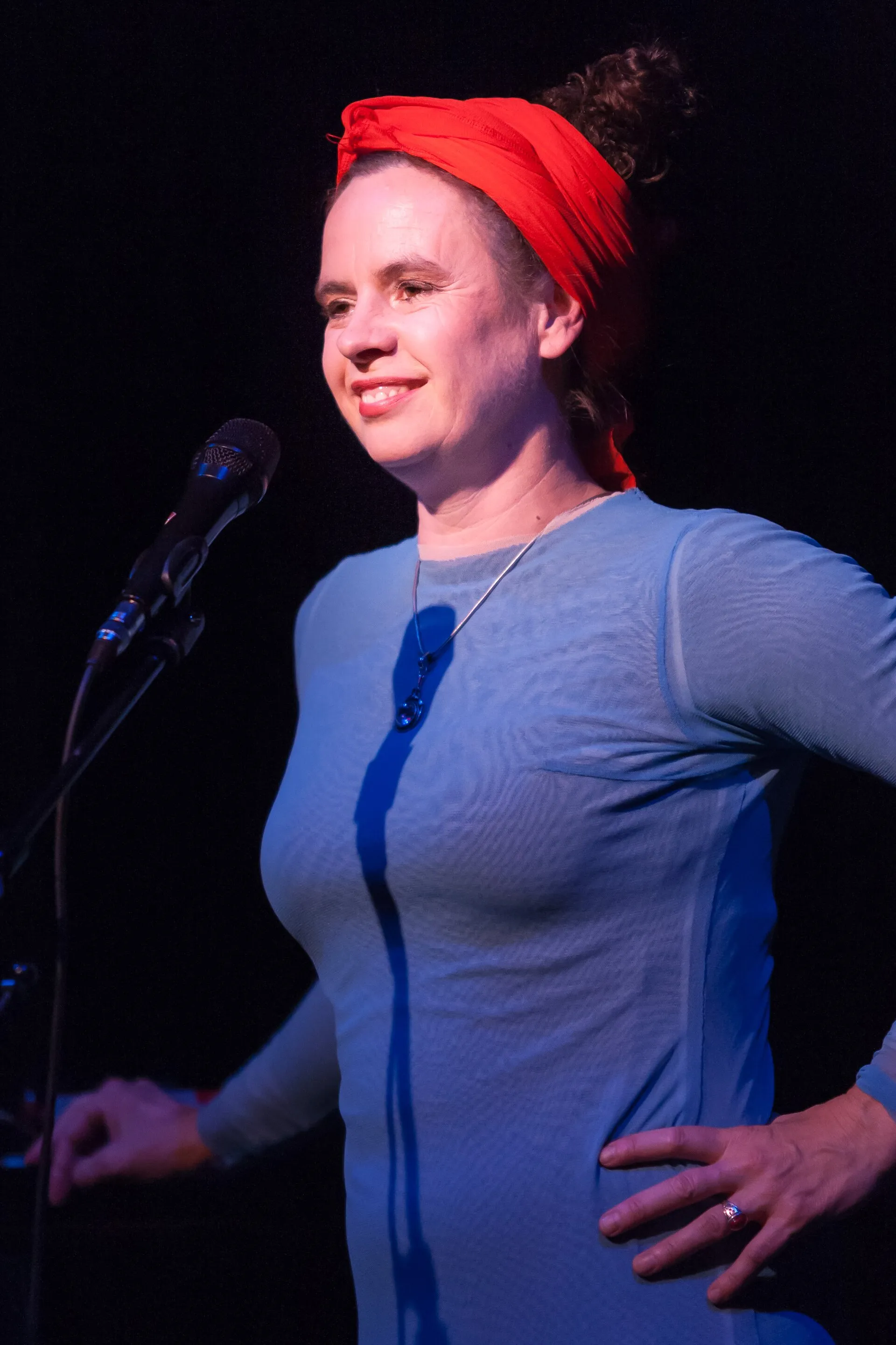 The German diseuse Nessi Tausendschön at cabaret club and theatre Senftöpfchen , Cologne