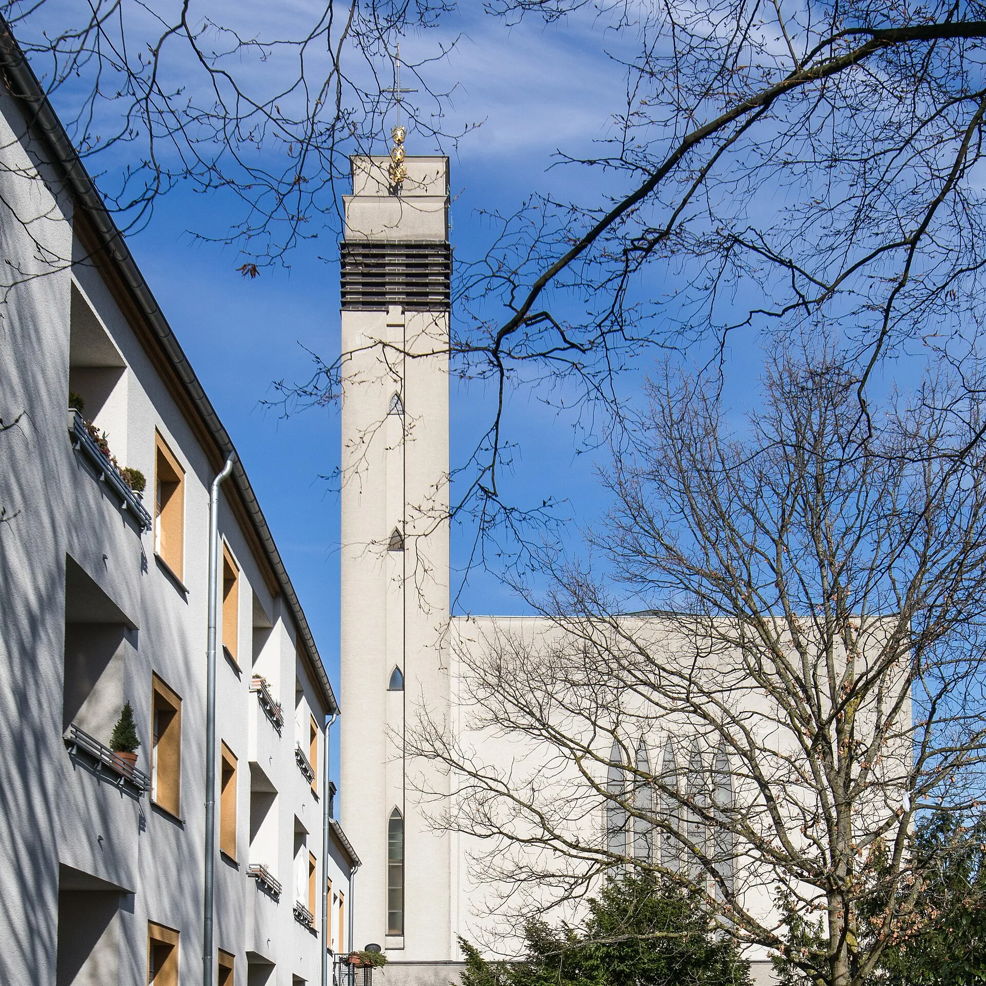 St. Dreikönigen, Köln-Bickendorf